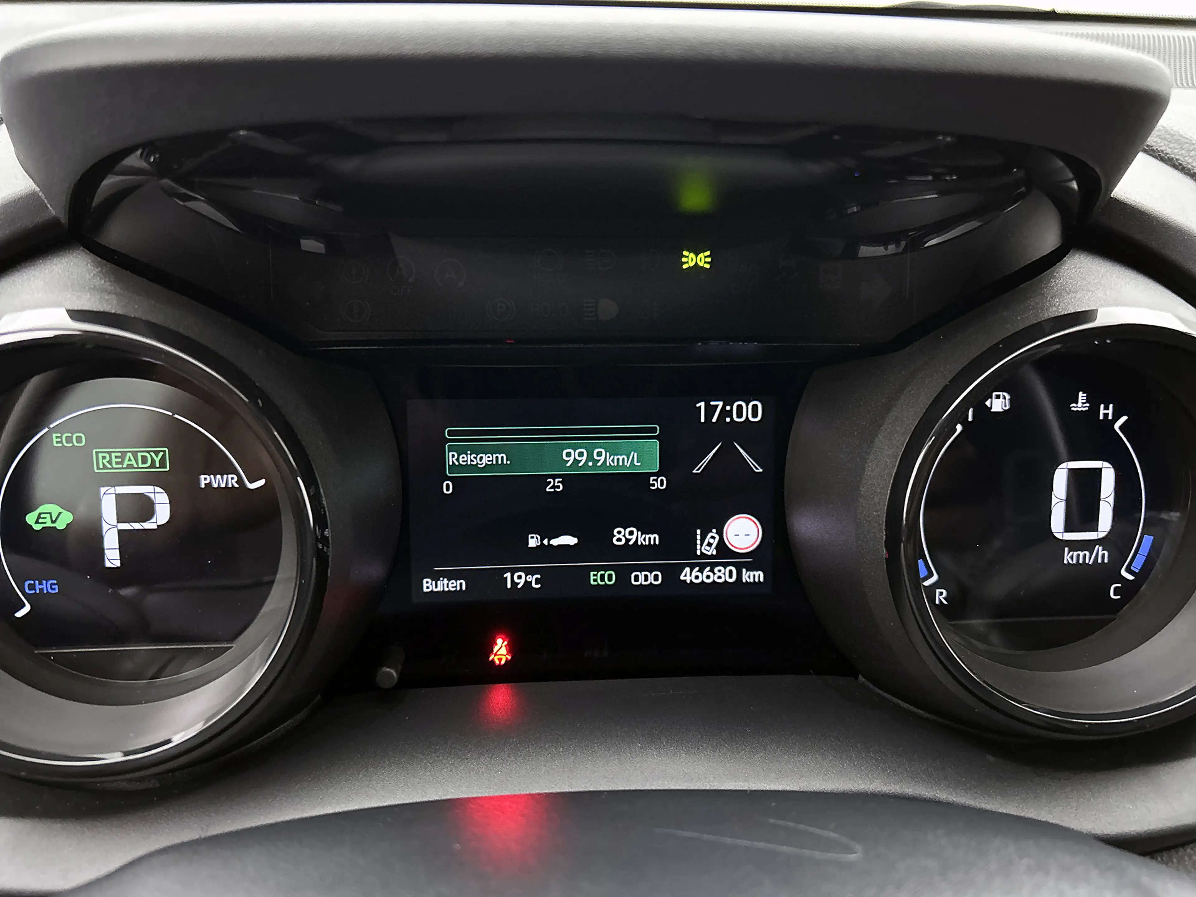 Toyota Yaris 1.5 Hybrid Executive | Parkeersensoren | Sportstoe — photo 6