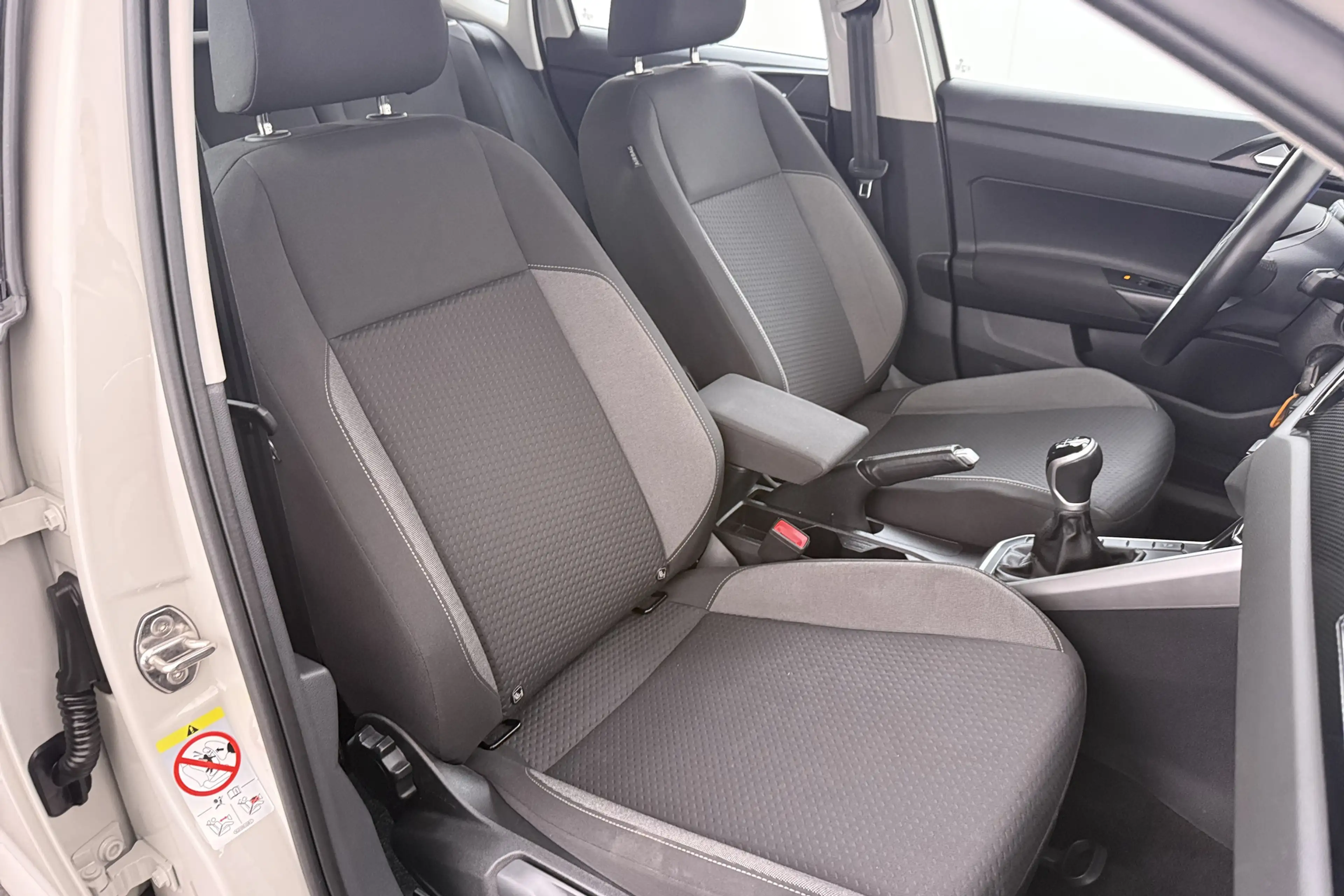 Volkswagen Polo 1.0 96 PK TSI Business NW-Model Camera Carplay DAB — photo 14
