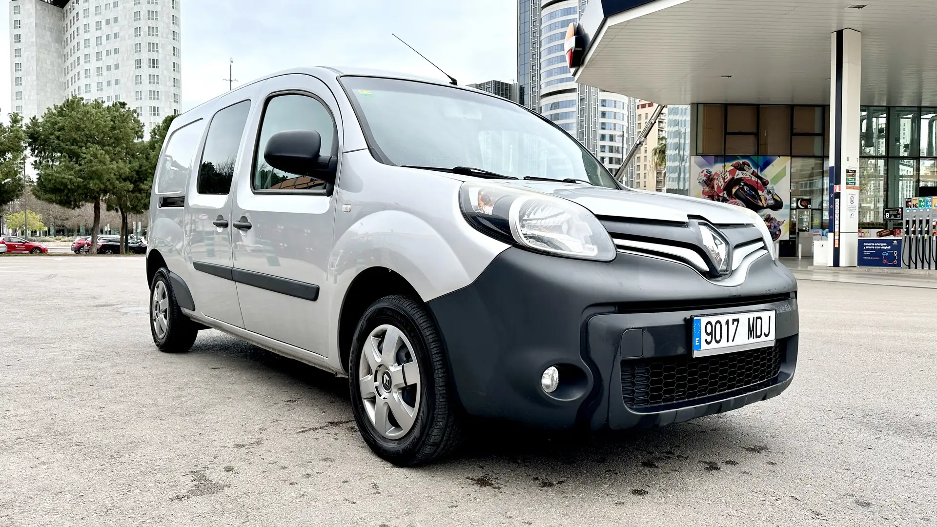 Renault Kangoo MAXI LONG - 1