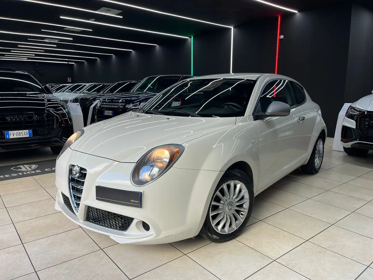 Alfa Romeo MiTo 1.4 Progression 70cv OK NEOPATENTATI Bianco - 1