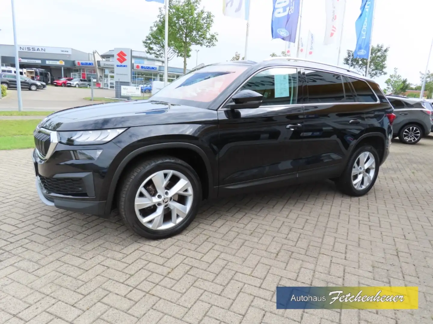 Skoda Kodiaq Style 1.5 Aut.m. LED+RFK+TEMP+SHZ+BEH.WSS Schwarz - 2