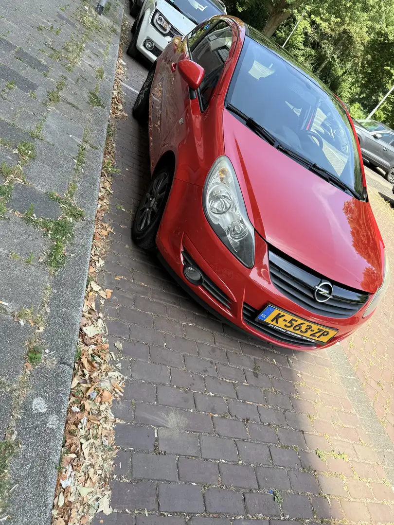 Opel Corsa 1.2-16V Enjoy Rood - 2