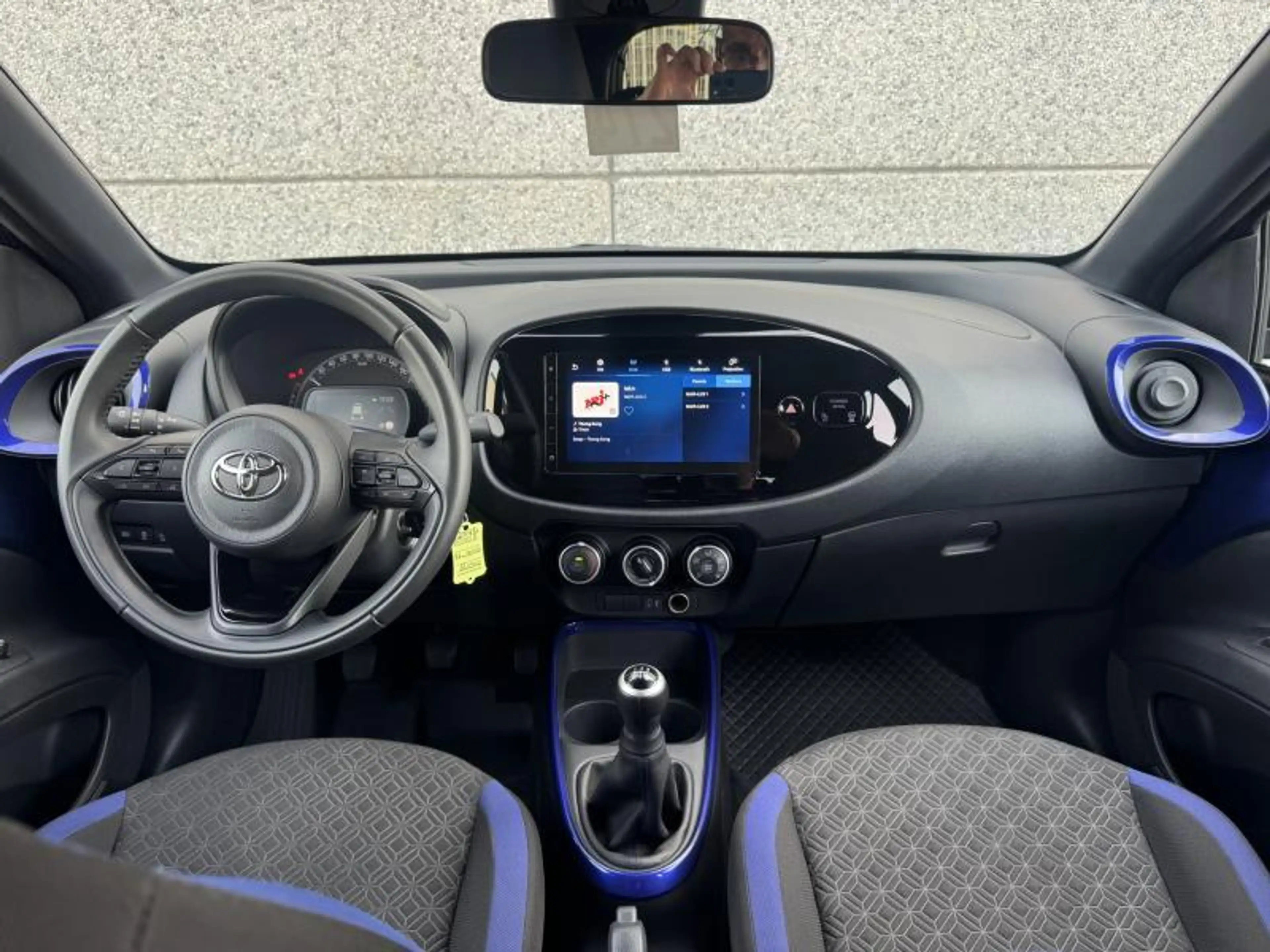 Toyota Aygo X 1.0 Essence MT pulse de direction ! — photo 12