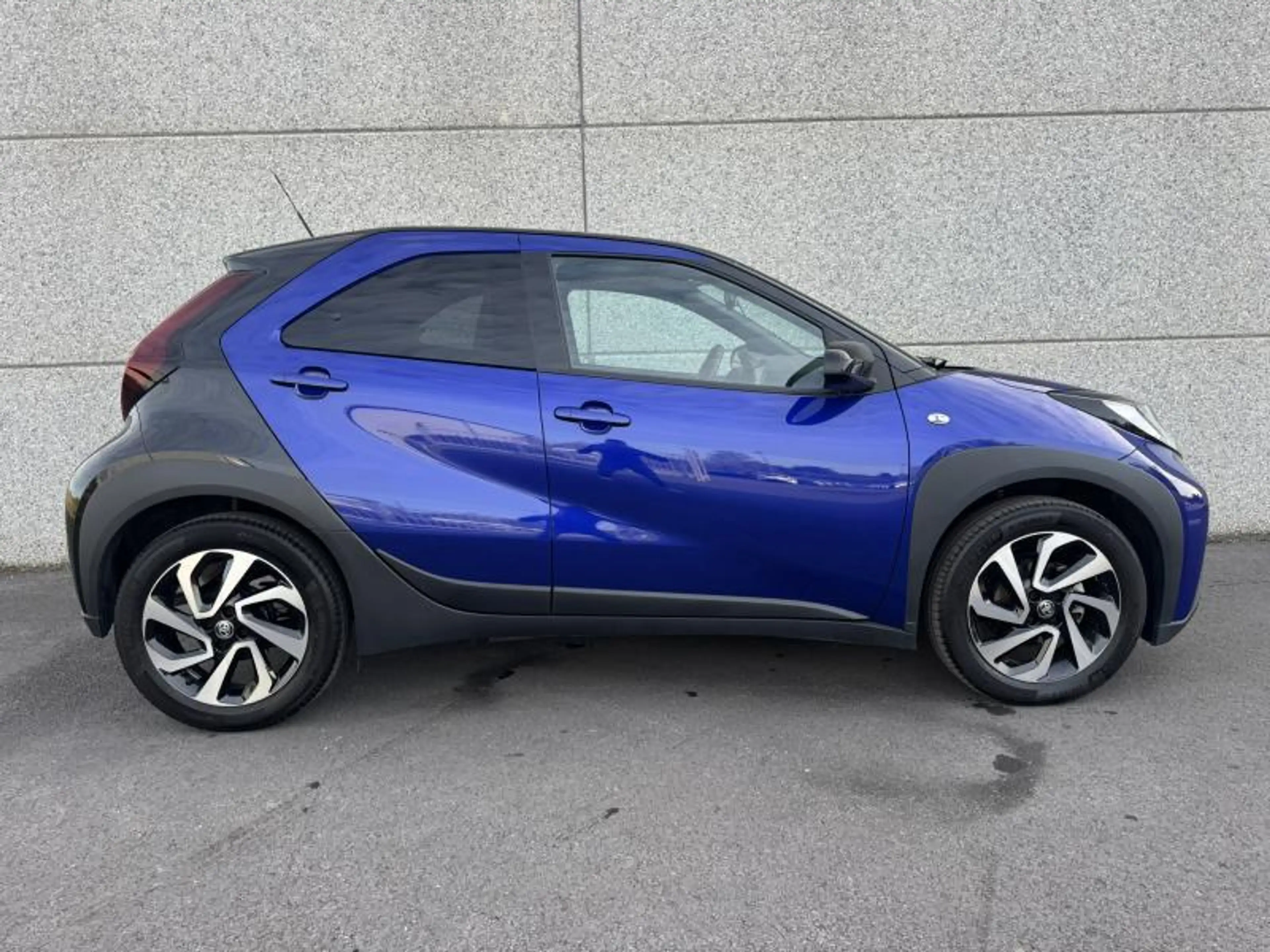 Toyota Aygo X 1.0 Essence MT pulse de direction ! — photo 5
