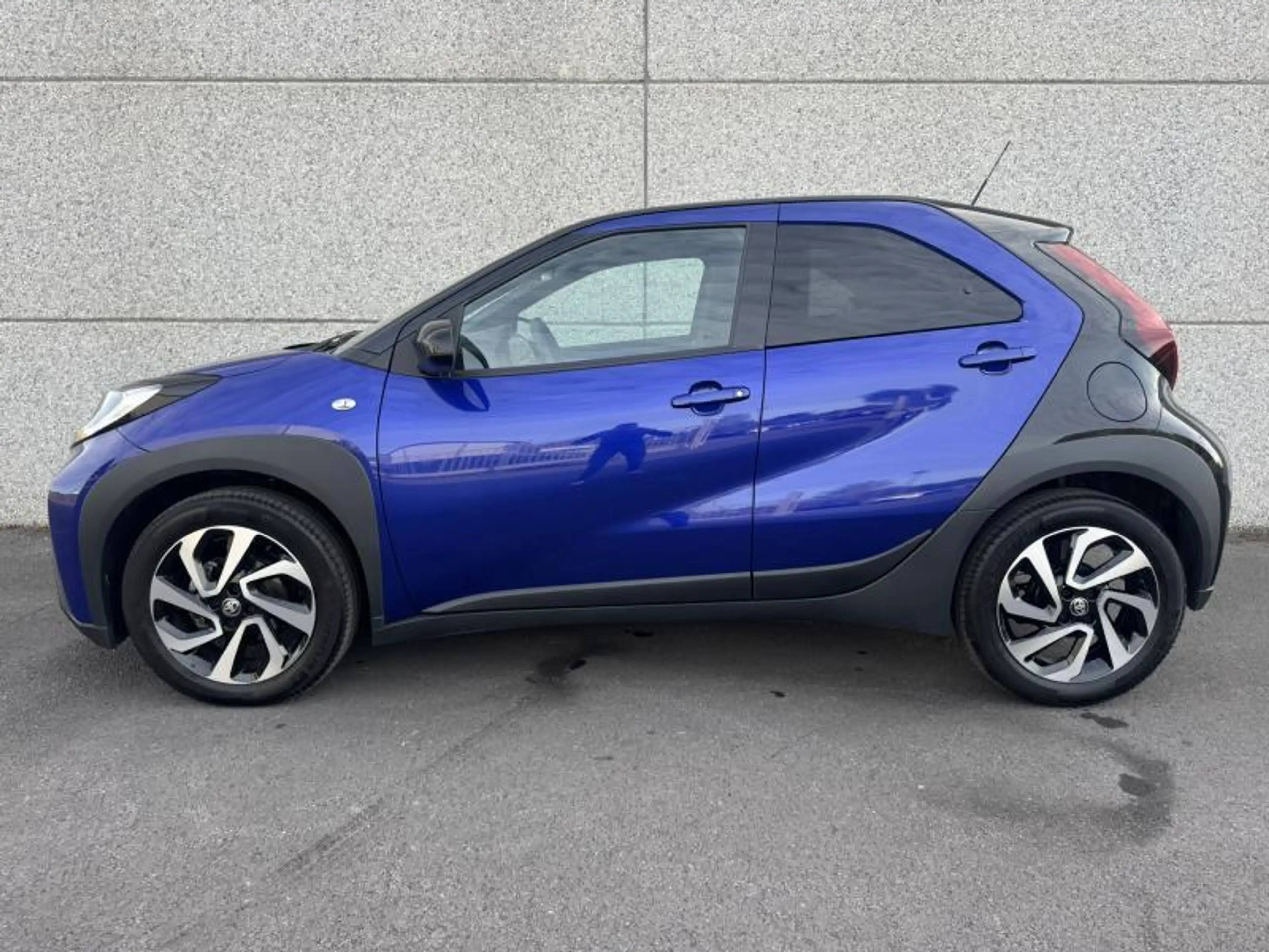 Toyota Aygo X 1.0 Essence MT pulse de direction ! — photo 4
