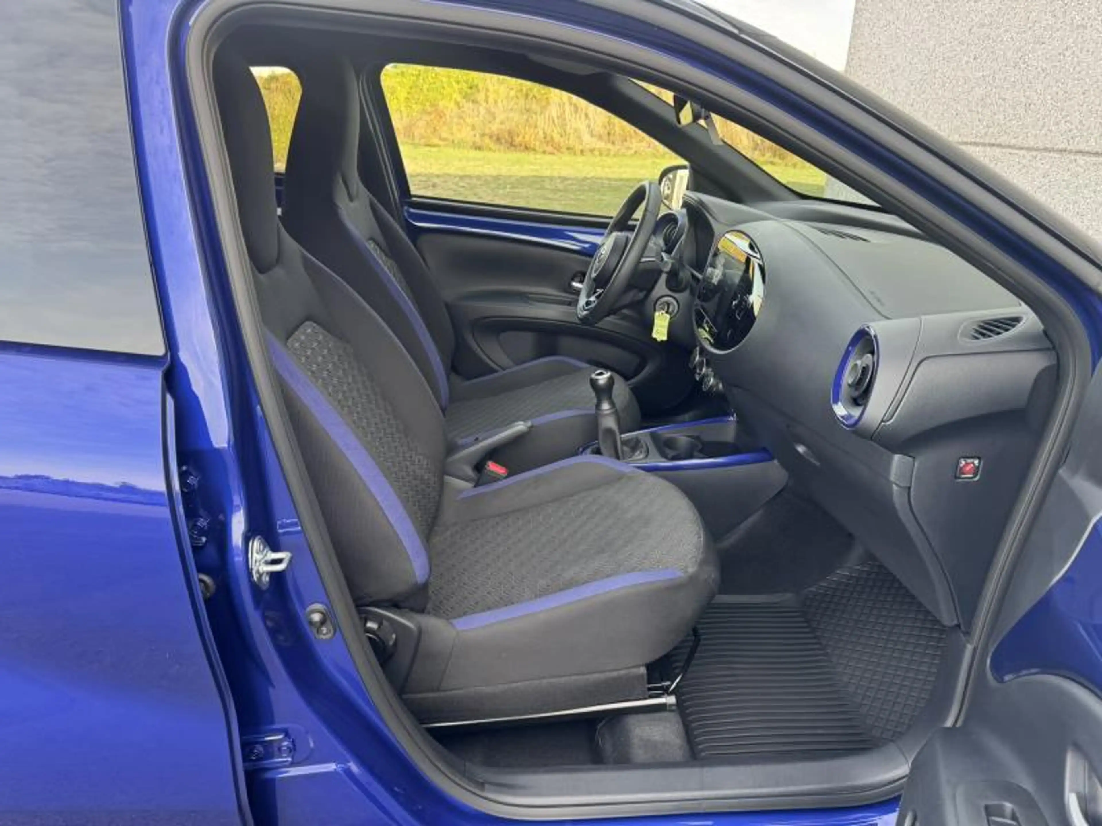 Toyota Aygo X 1.0 Essence MT pulse de direction ! — photo 10