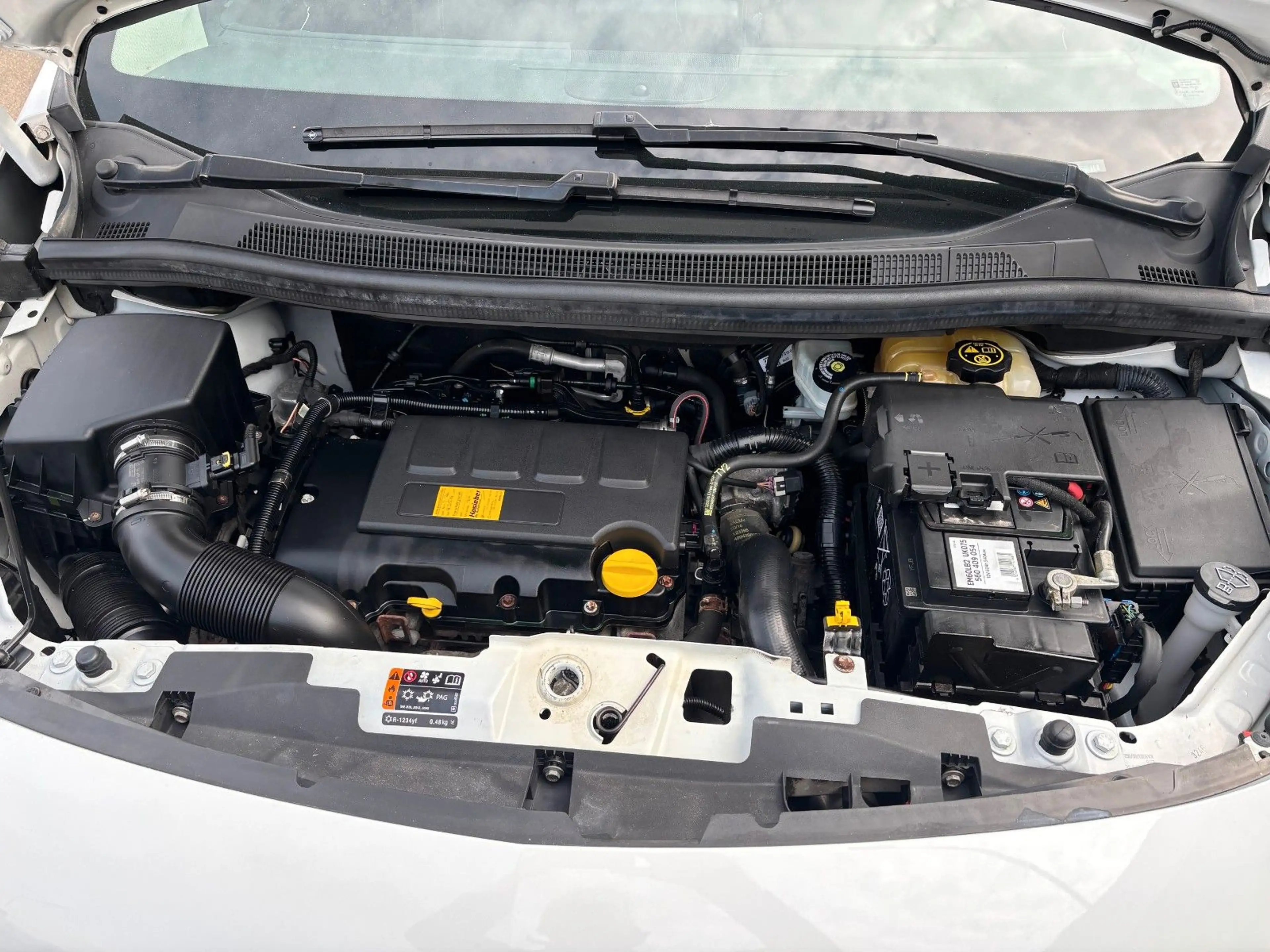 Opel Meriva B Innovation — photo 11