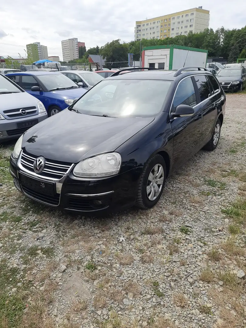Volkswagen Golf 1.4 Vollfahrbreit / Mit Anhängerkupplung - 2