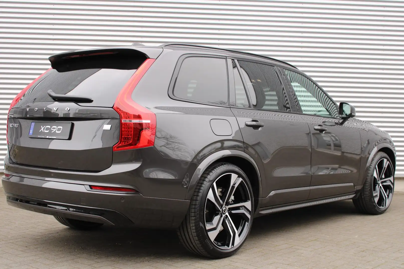 Volvo XC90 T8 Recharge AWD AUT8 455PK Ultimate Dark, Luchtver Grey - 2