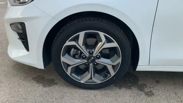 Kia cee'd 5p 1.0 T-GDi Concept 2021, foto 5