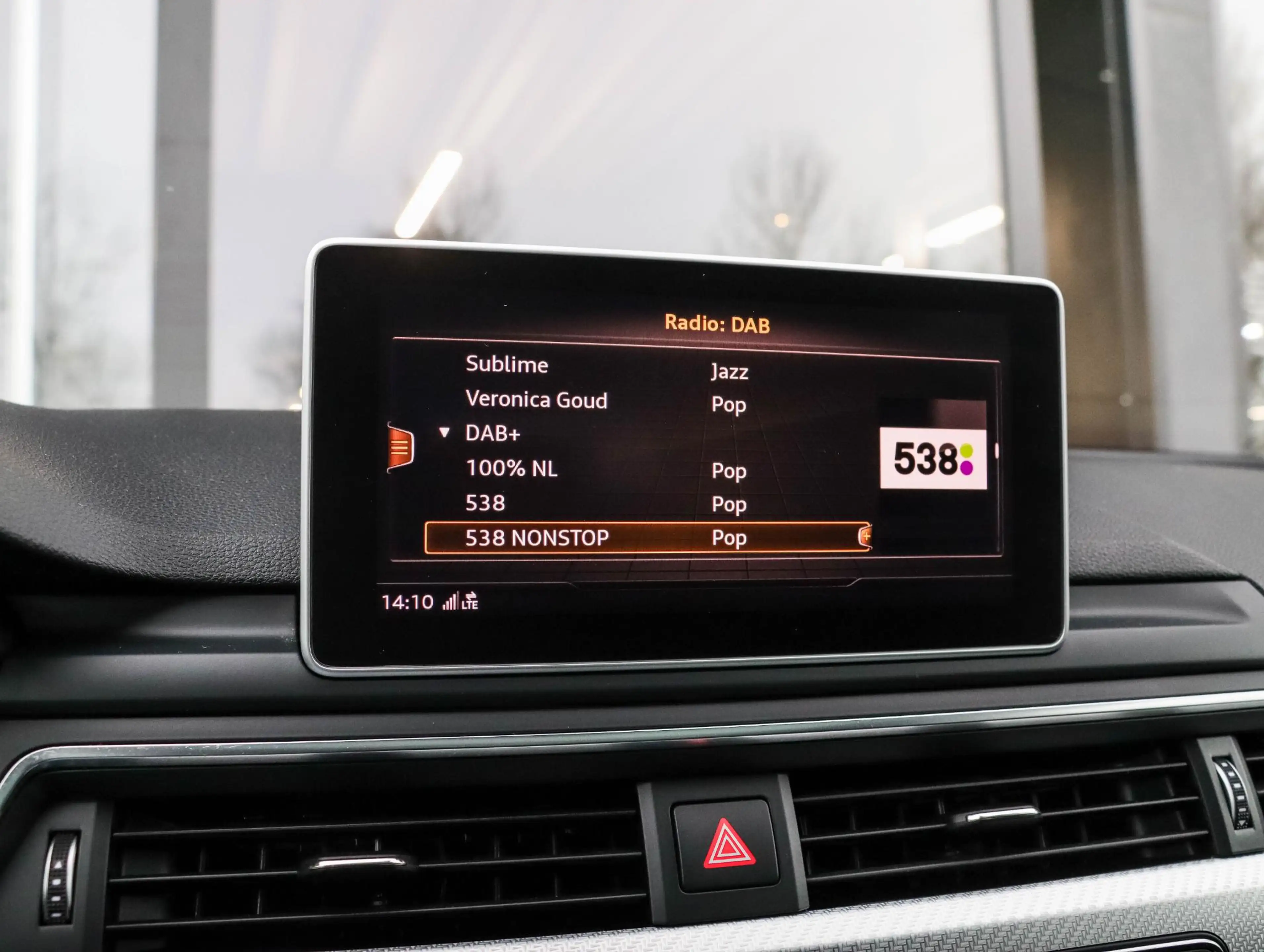 Audi RS4 A4 Avant 2.9 TFSI quattro — photo 44