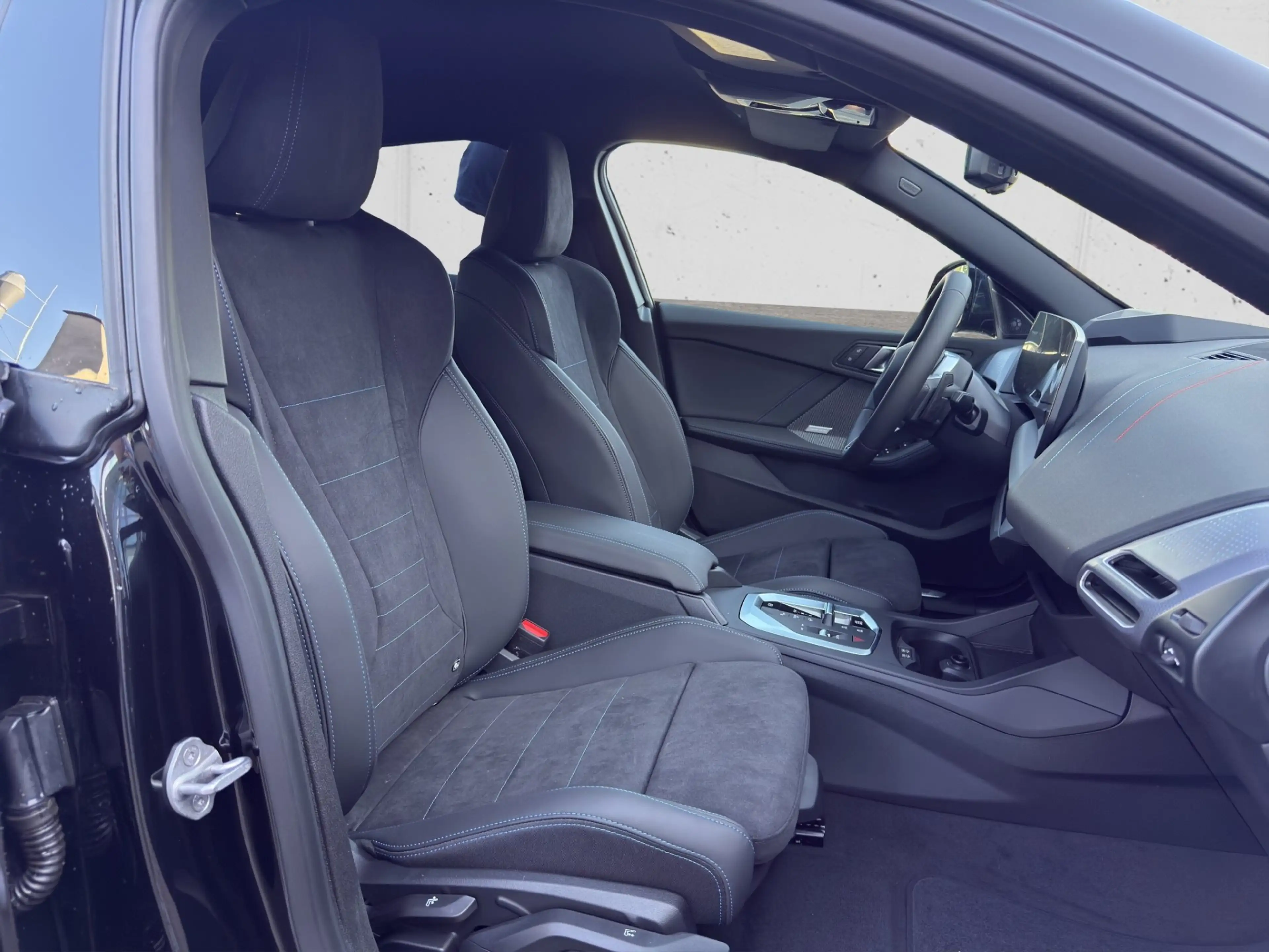 BMW 220 i — photo 15
