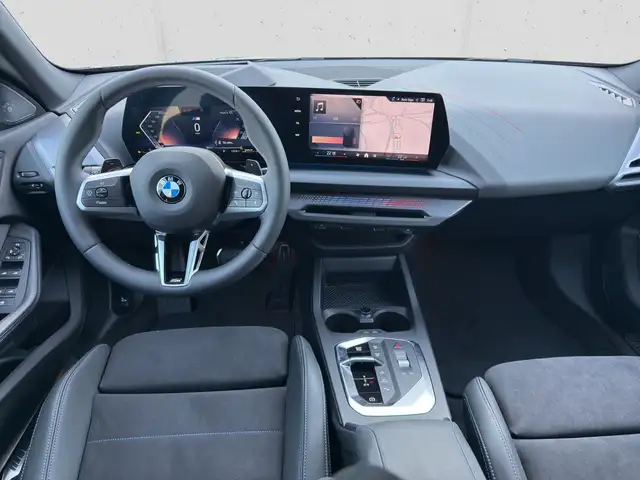 BMW 2 Series view 12