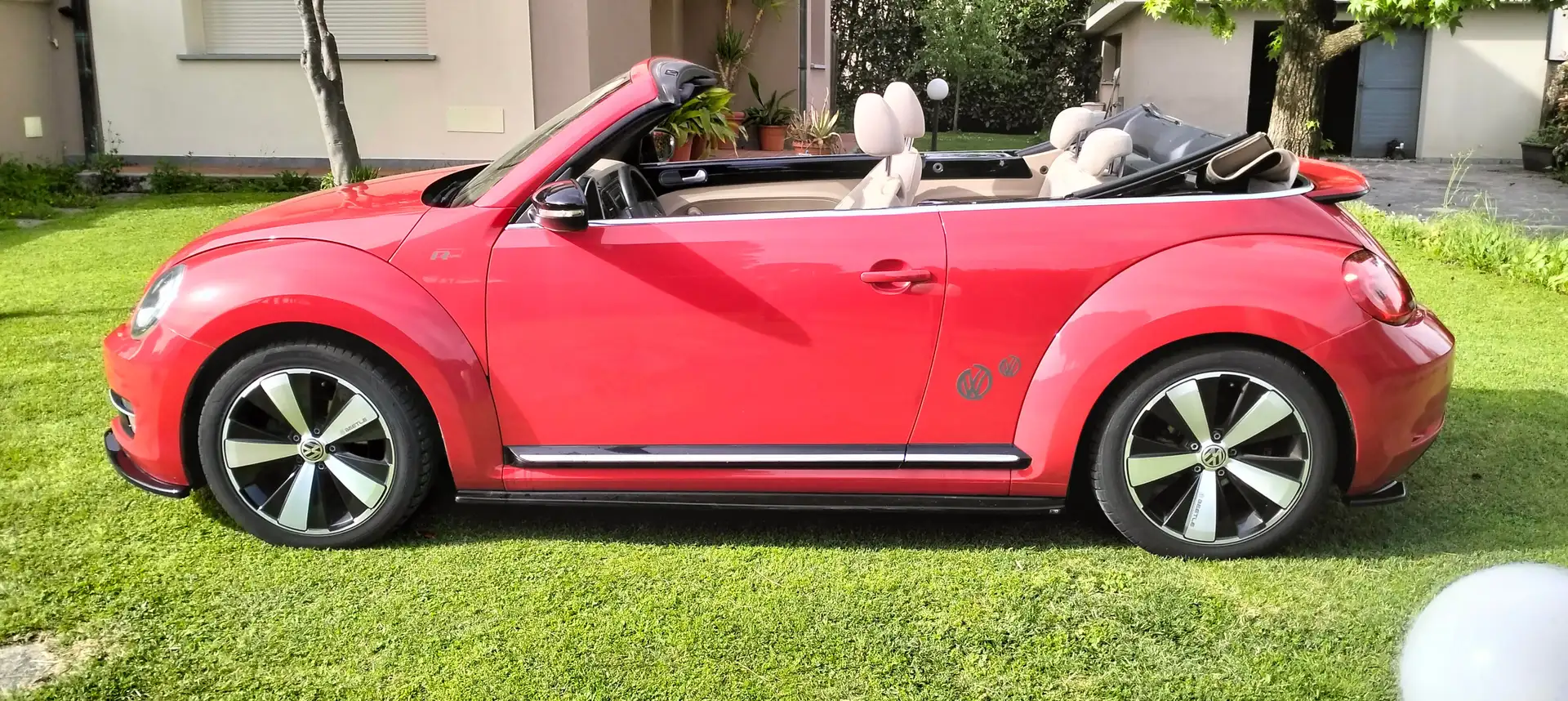 Volkswagen Beetle Maggiolino 2011 Cabrio 2.0 tdi bm Sport 150cv Red - 1
