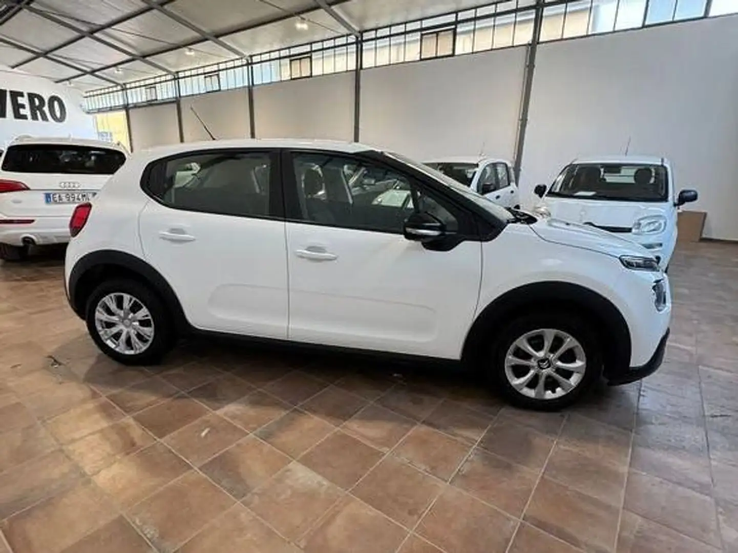 Citroen C3 1.5Hdi 100cv AUTOCARRO 4 POSTI Km 75.000 Bianco - 2