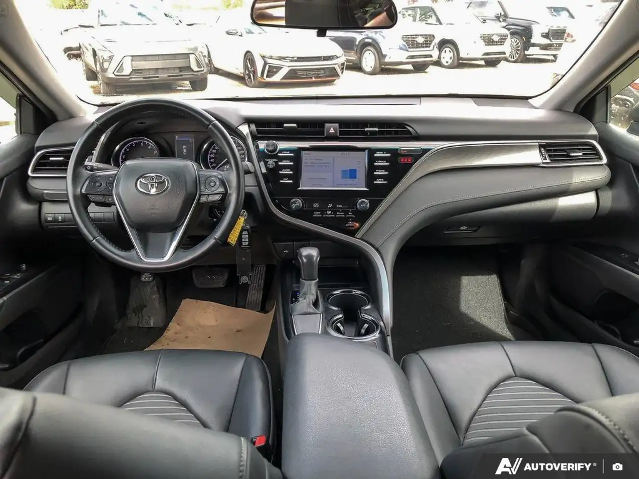 Toyota Camry снимка Toyota Camry
