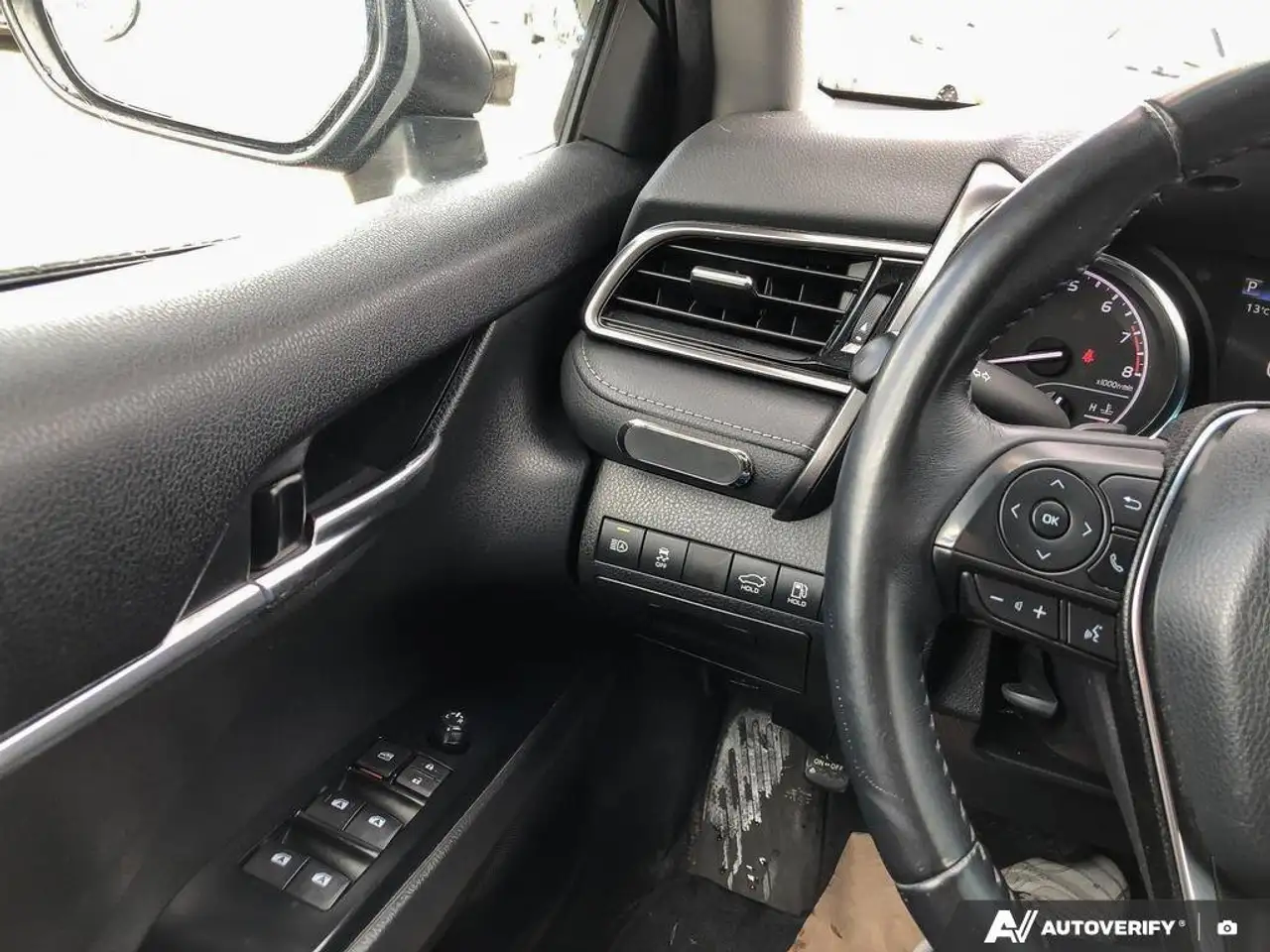 Toyota Camry снимка Toyota Camry