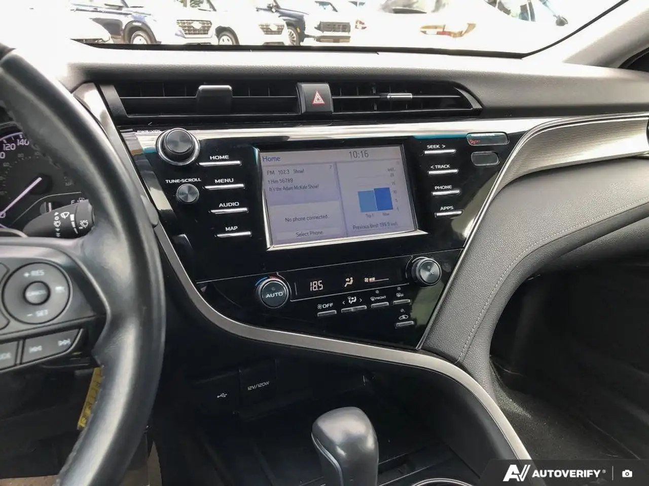 Toyota Camry снимка Toyota Camry