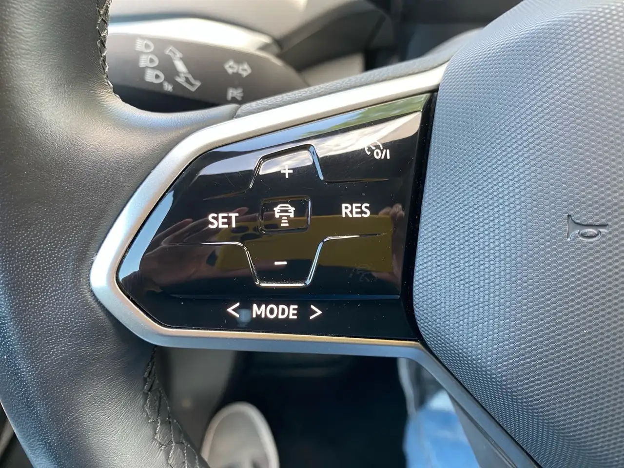 Volkswagen ID.4 PRO PERF. 82 kWh +WÄPU +AHK +LED +ACC +CARPLAY +N, миниатюра 21