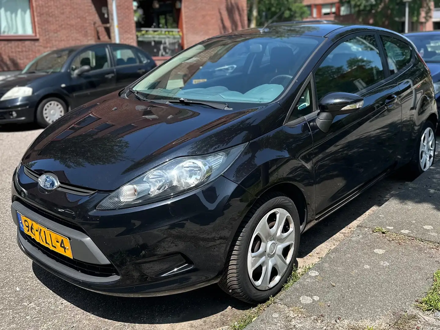Ford Fiesta Fiesta 1.25 Limited Zwart - 1