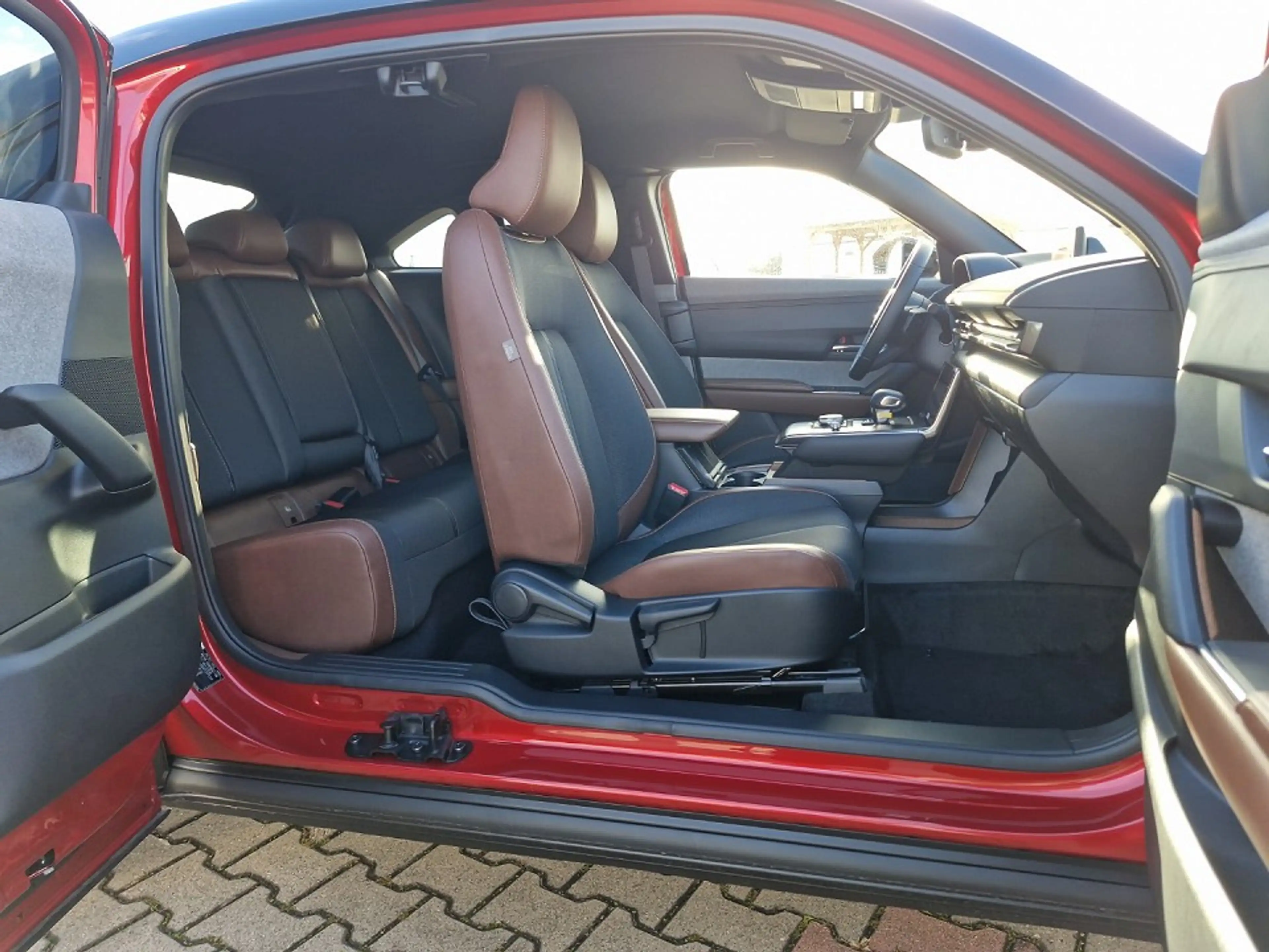 Mazda MX-30 e-SKYACTIV R-EV Ad´vantage — photo 10