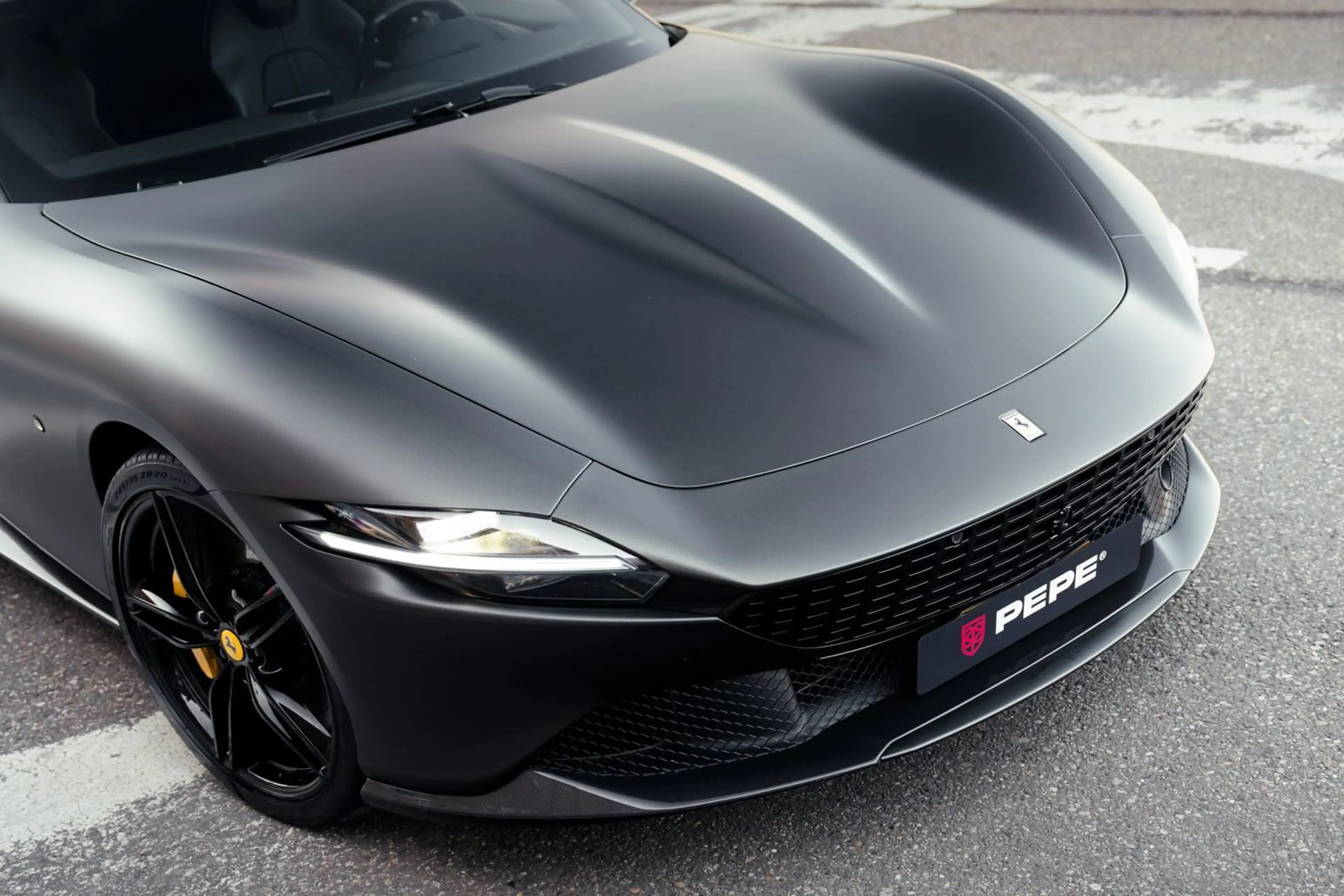Ferrari Roma 3.9 V8 HELE — photo 10