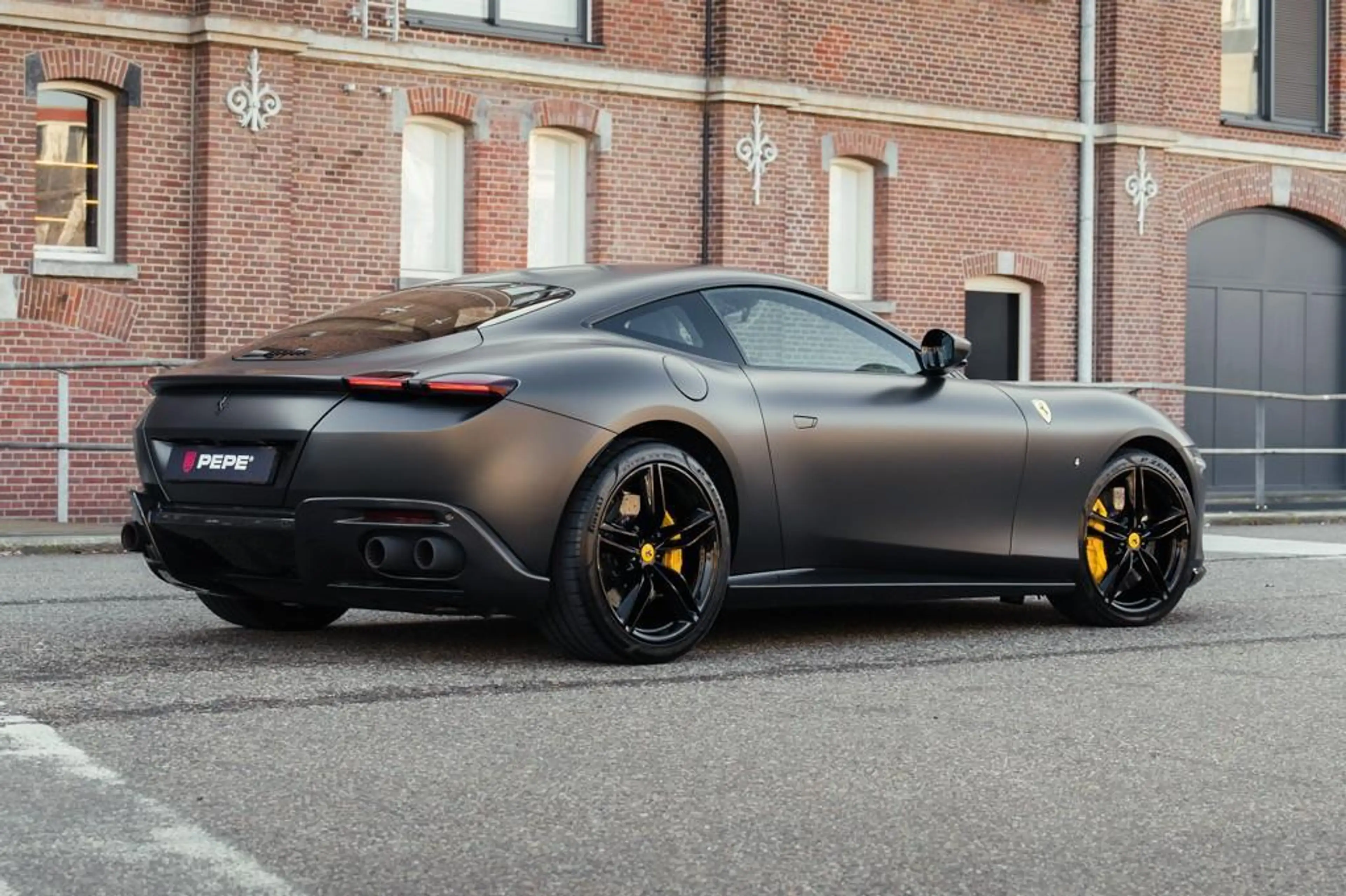 Ferrari Roma 3.9 V8 HELE — photo 4