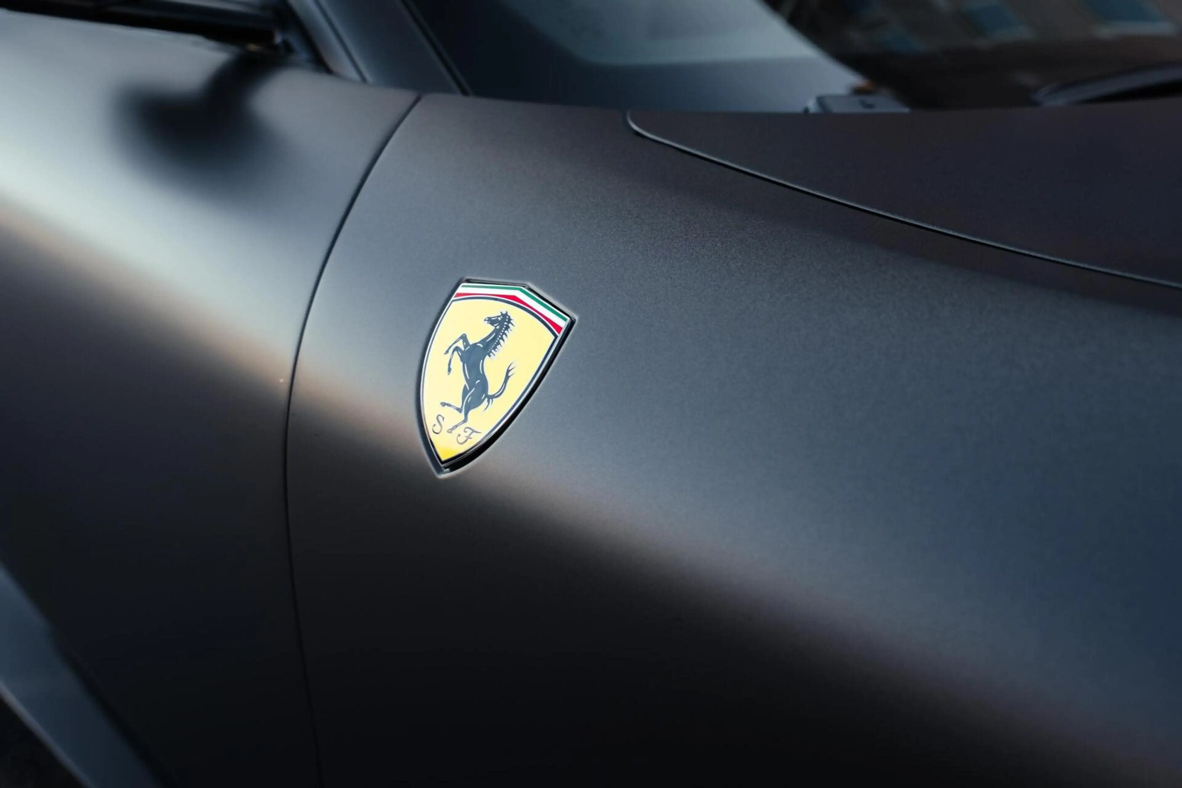 Ferrari Roma 3.9 V8 HELE — photo 15
