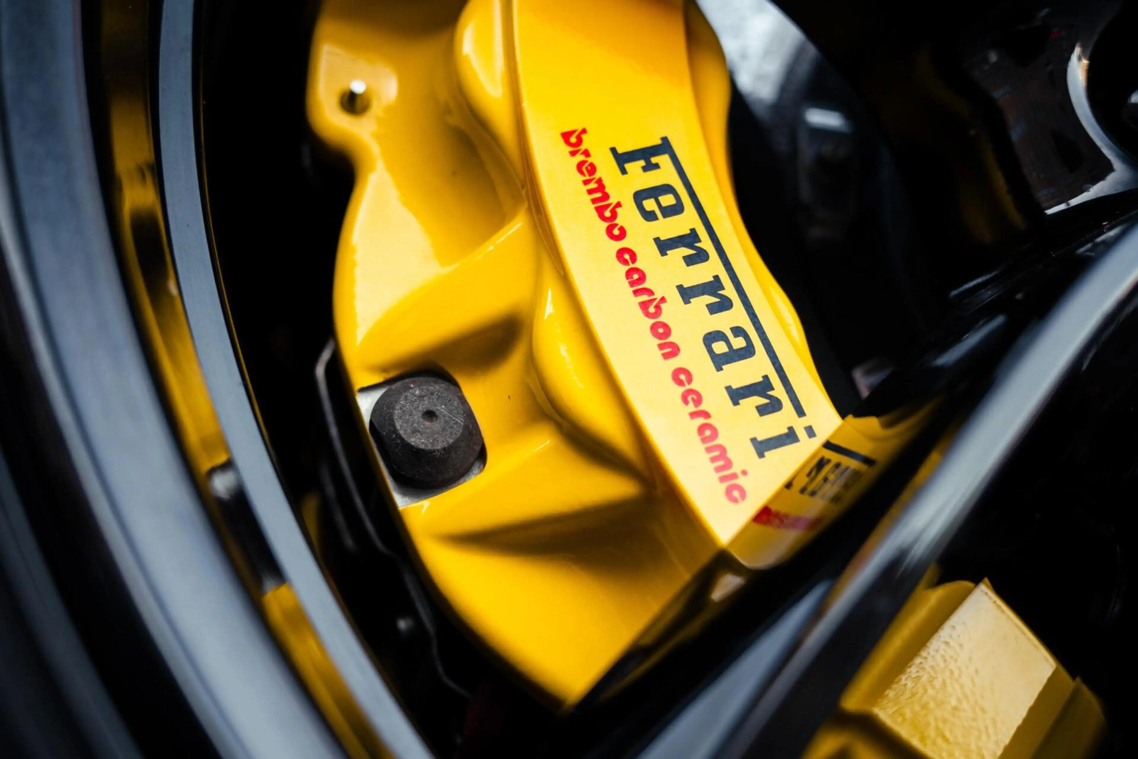 Ferrari Roma 3.9 V8 HELE — photo 18