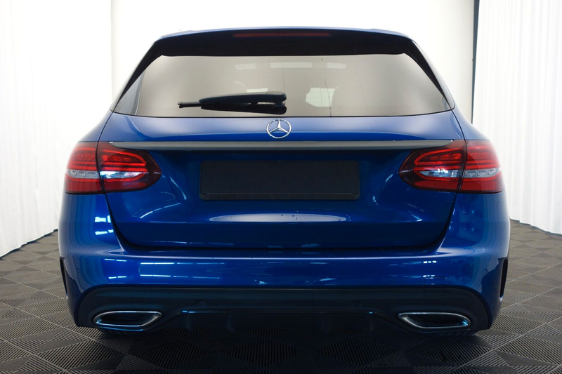 Mercedes-Benz C 200 T d AMG Line *AMG, Night-Paket, Hingucker* — photo 6