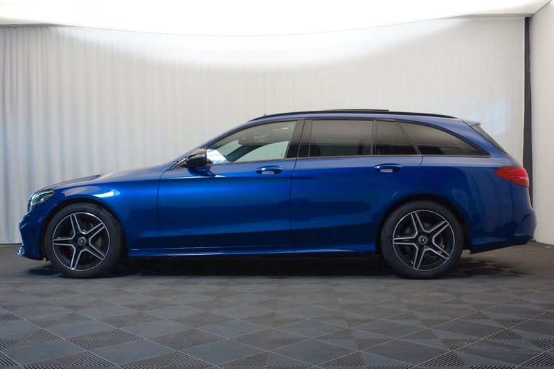 Mercedes-Benz C 200 T d AMG Line *AMG, Night-Paket, Hingucker* — photo 4