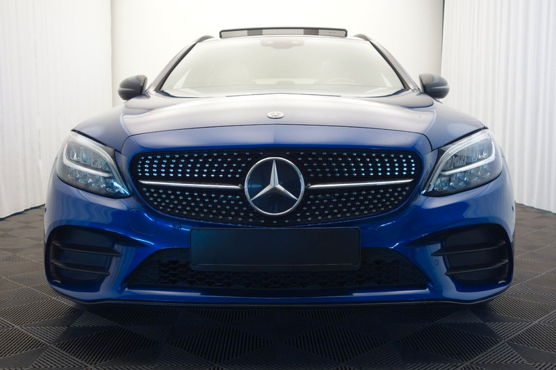 Mercedes-Benz C 200 T d AMG Line *AMG, Night-Paket, Hingucker* — photo 2