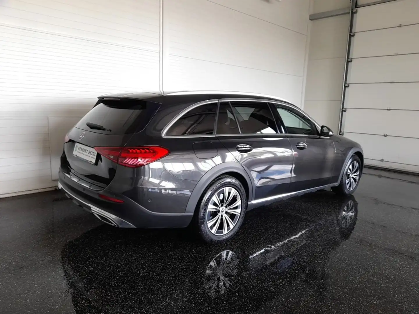 Mercedes-Benz C 220 d T ALL-TERRAIN Aut. *HIGH PERF LED / NAVI / E-TEILLEDER & MEMORY / KAMERA / 2-ZONEN-KLIMA* Grau - 2