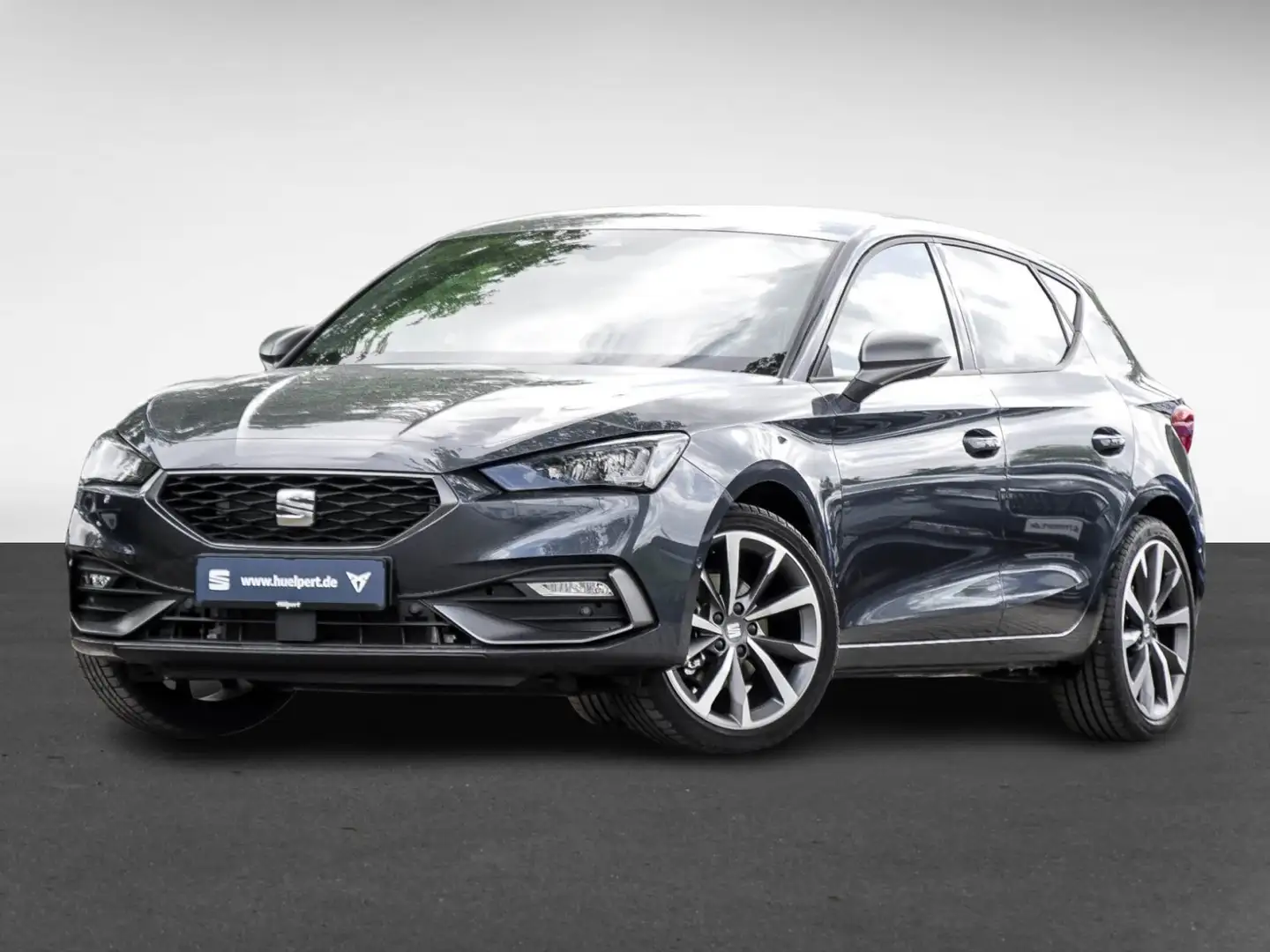 SEAT Leon 1.5 FR DSG NAV BEATS AHK-Vorb. LM18 Grijs - 2