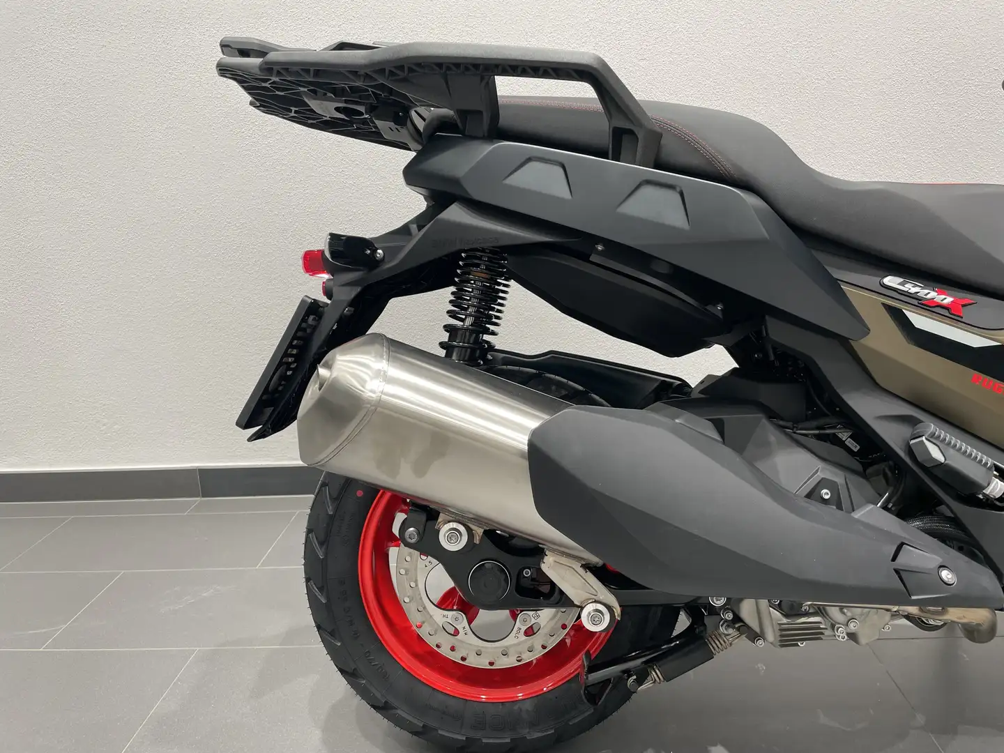BMW C 400 X *Style Rugged* Schwarz - 2