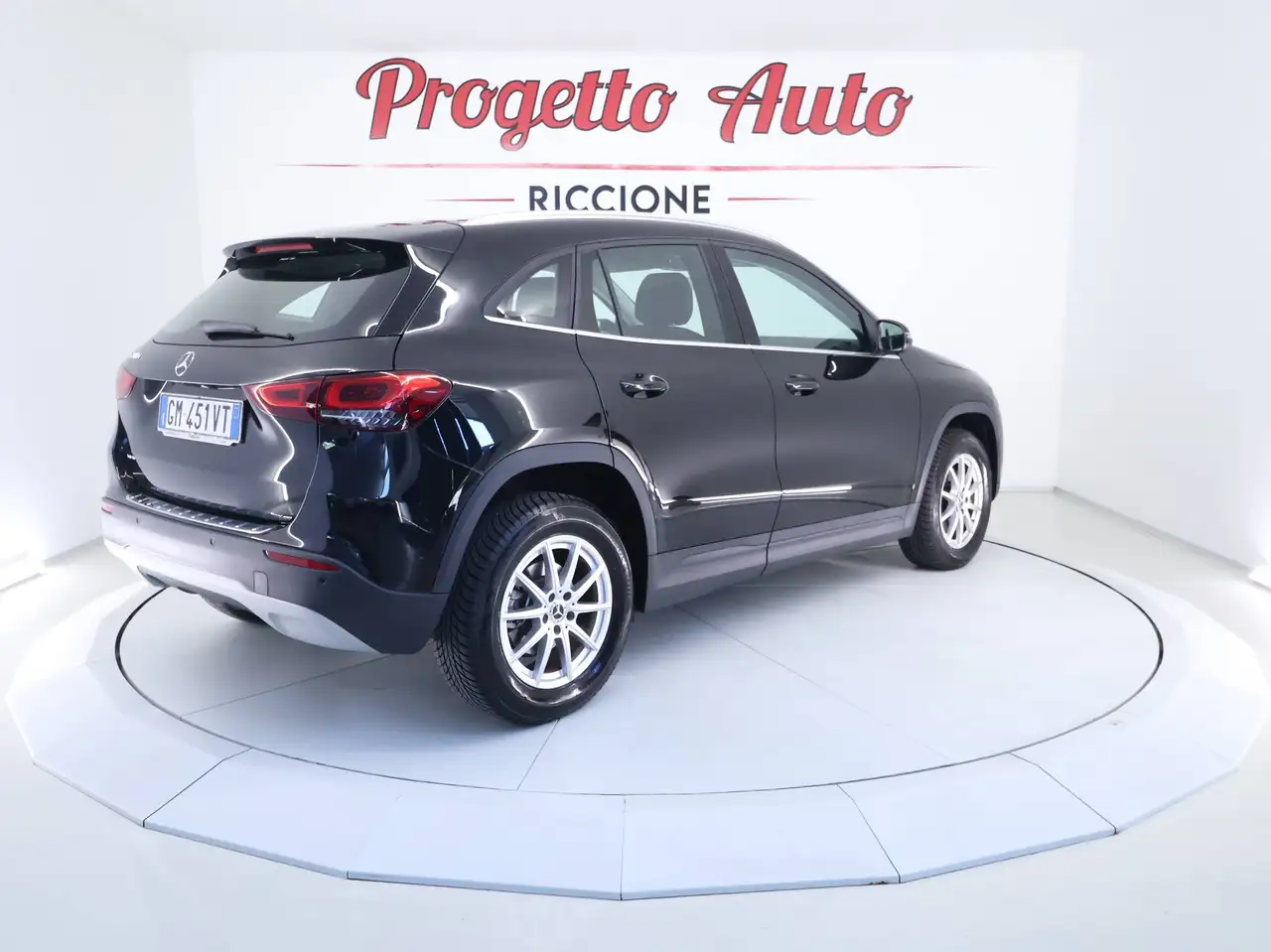 Mercedes-Benz GLA 200 d Business Extra auto LED RETROCAMERA ADAS NAVI SENS PARK, миниатюра 2