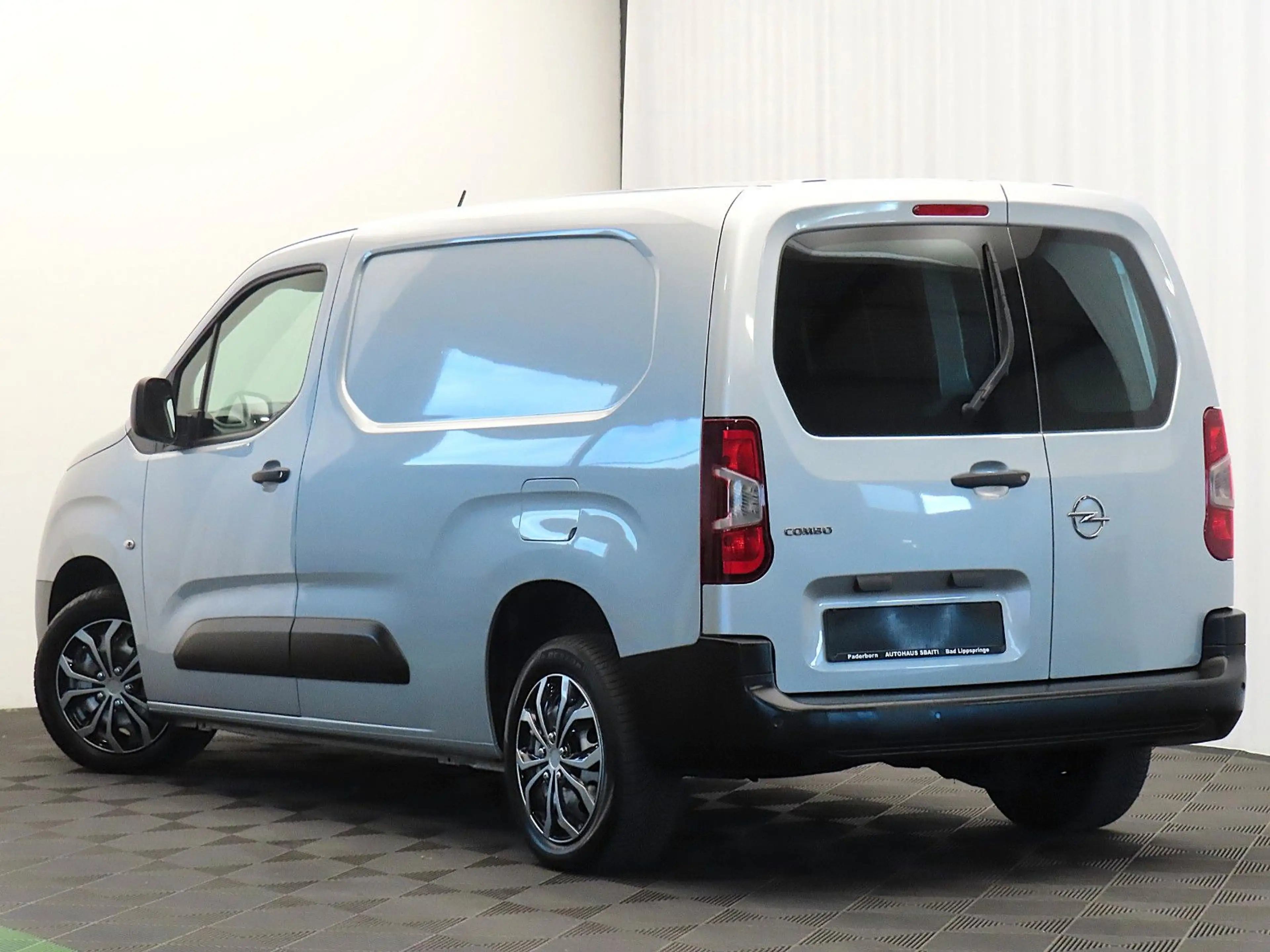 Opel Combo E Cargo Edition erhöhte Nutzlast XL *LANG* — photo 8