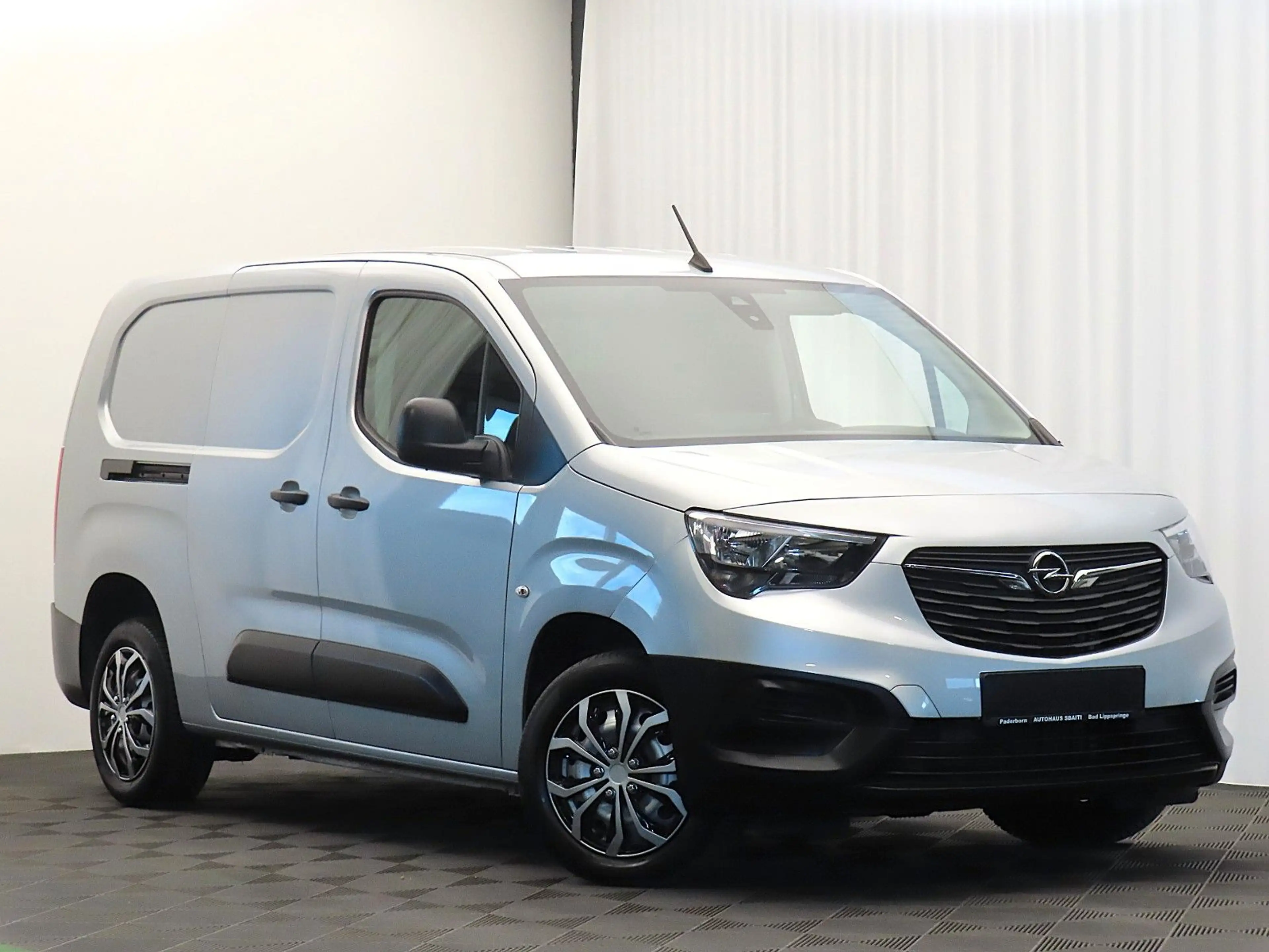 Opel Combo E Cargo Edition erhöhte Nutzlast XL *LANG*
