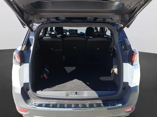 Peugeot 5008 view 7