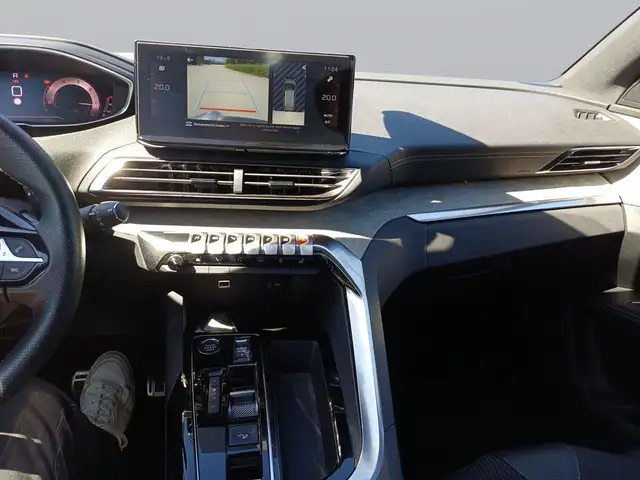 Peugeot 5008 view 12