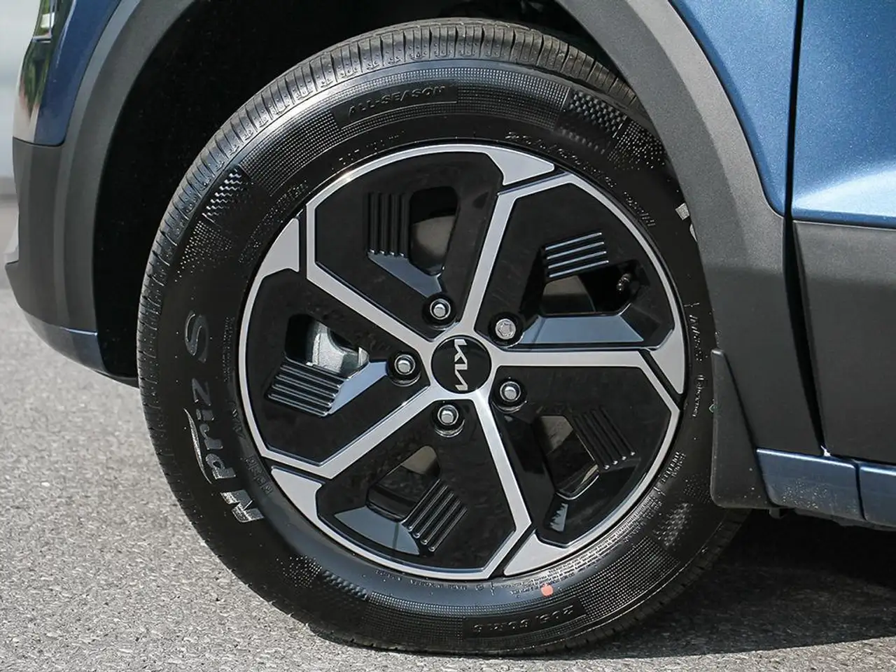 Kia Niro снимка Kia Niro