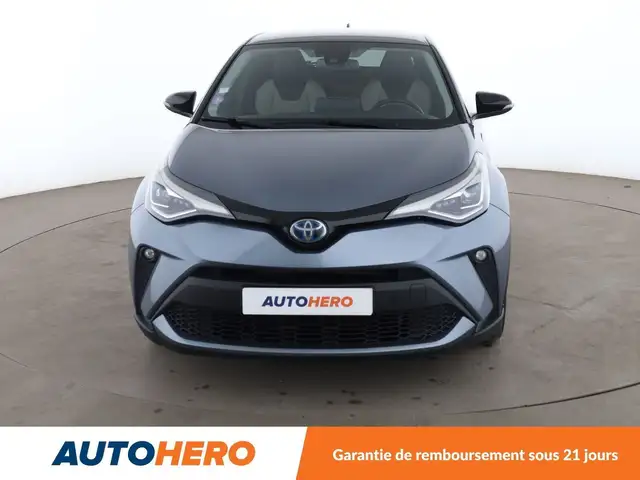 Toyota C-HR view 9