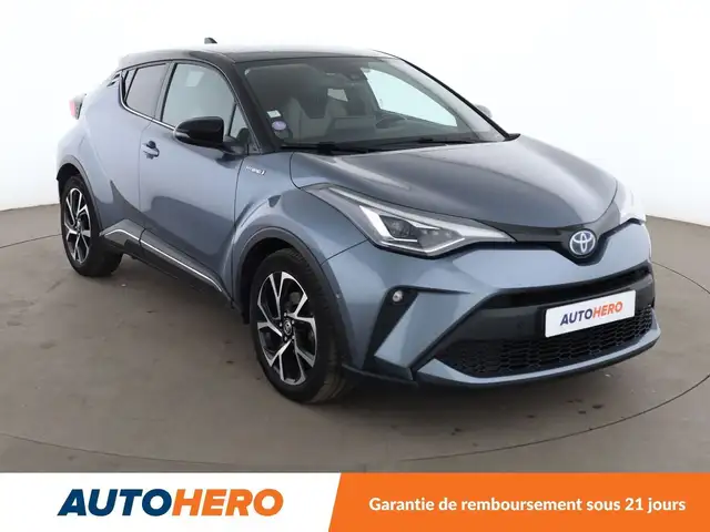 Toyota C-HR view 8