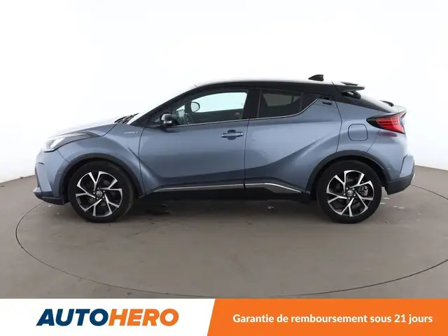Toyota C-HR view 3