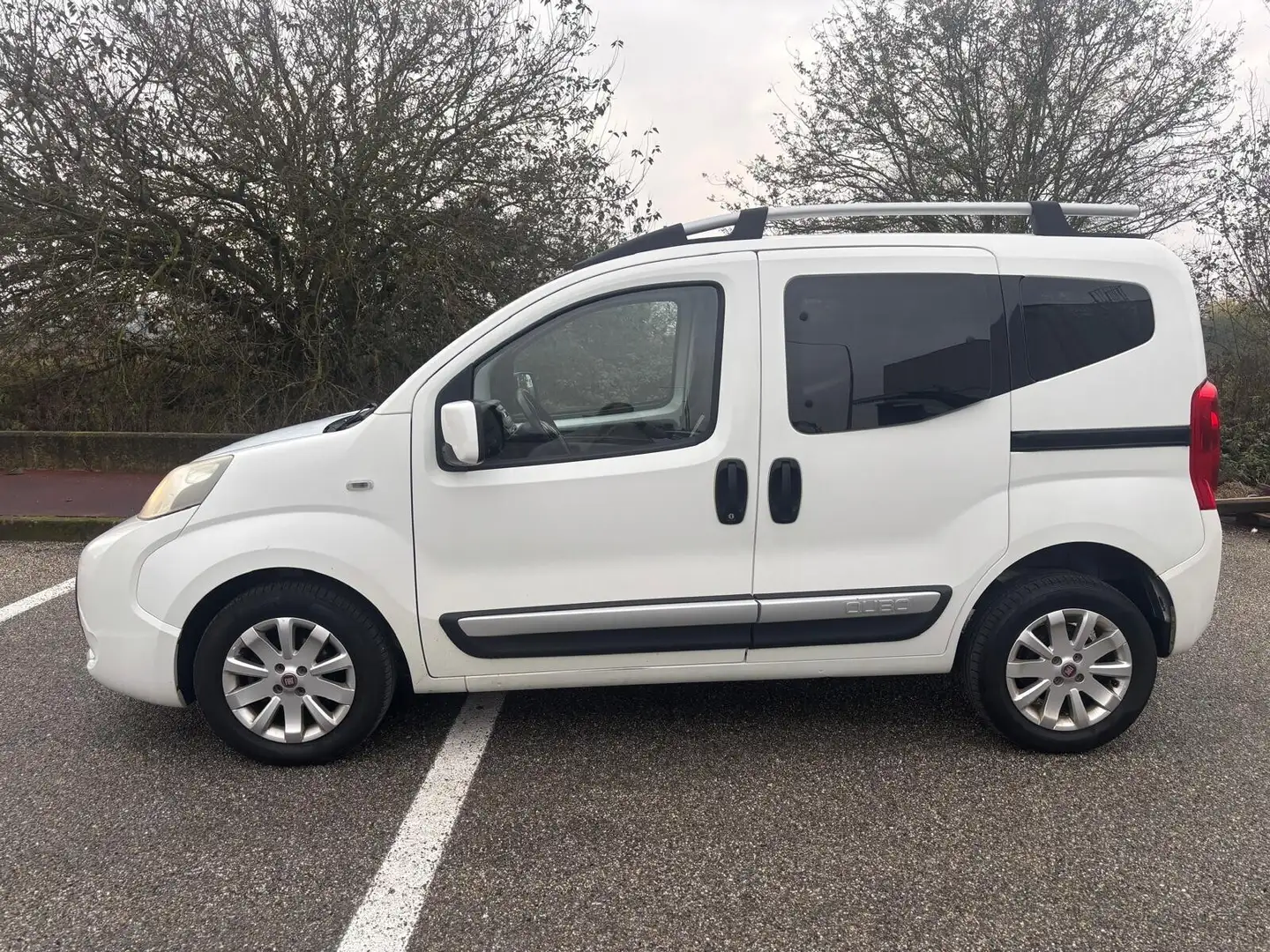 Fiat Qubo QUBO 1.3 MJT 95 CV Trekking EURO6 Blanc - 2