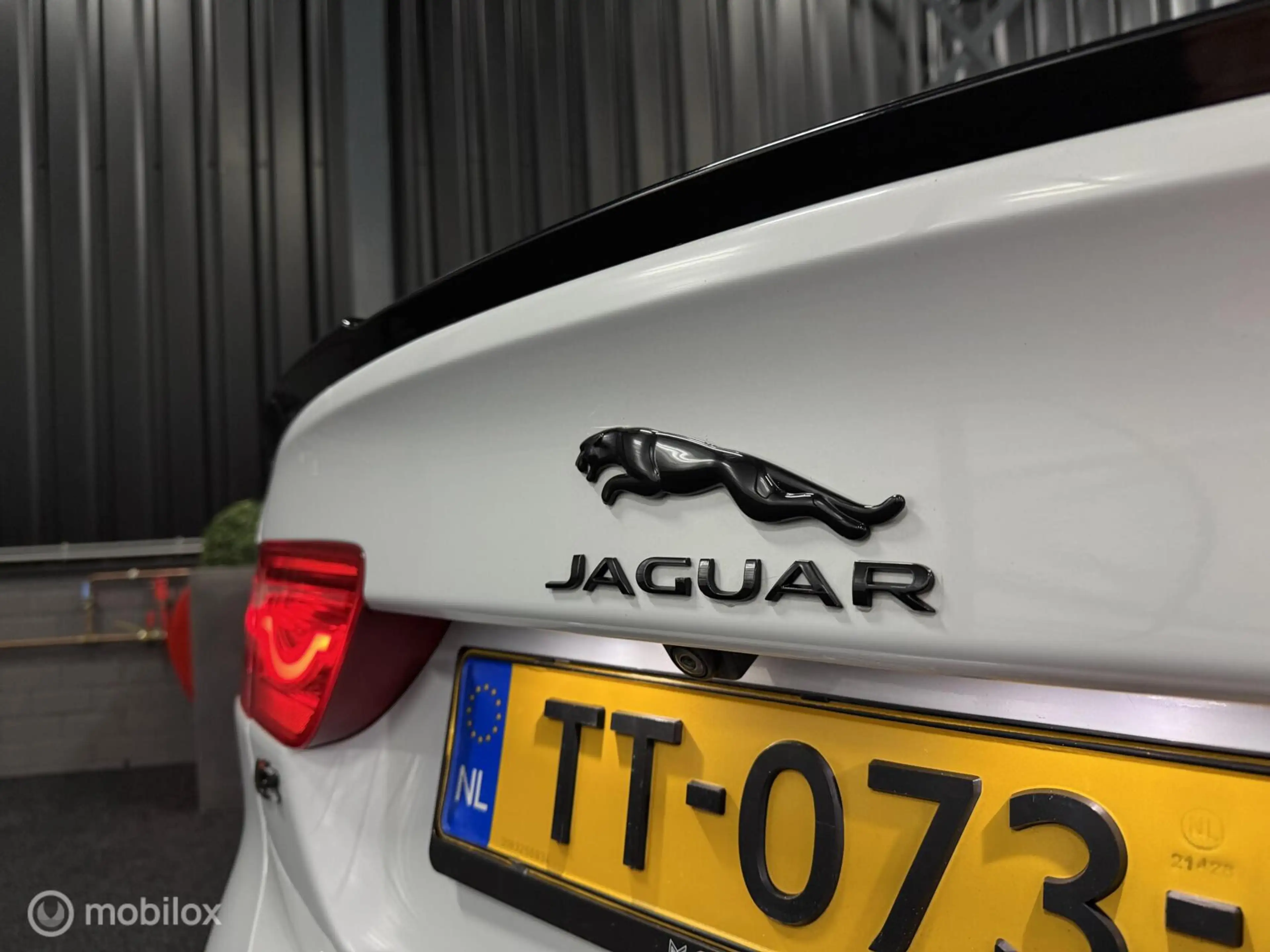 Jaguar XE P250 2.0T R-sport BOMVOL! Pano|Meridian|Carplay — photo 12