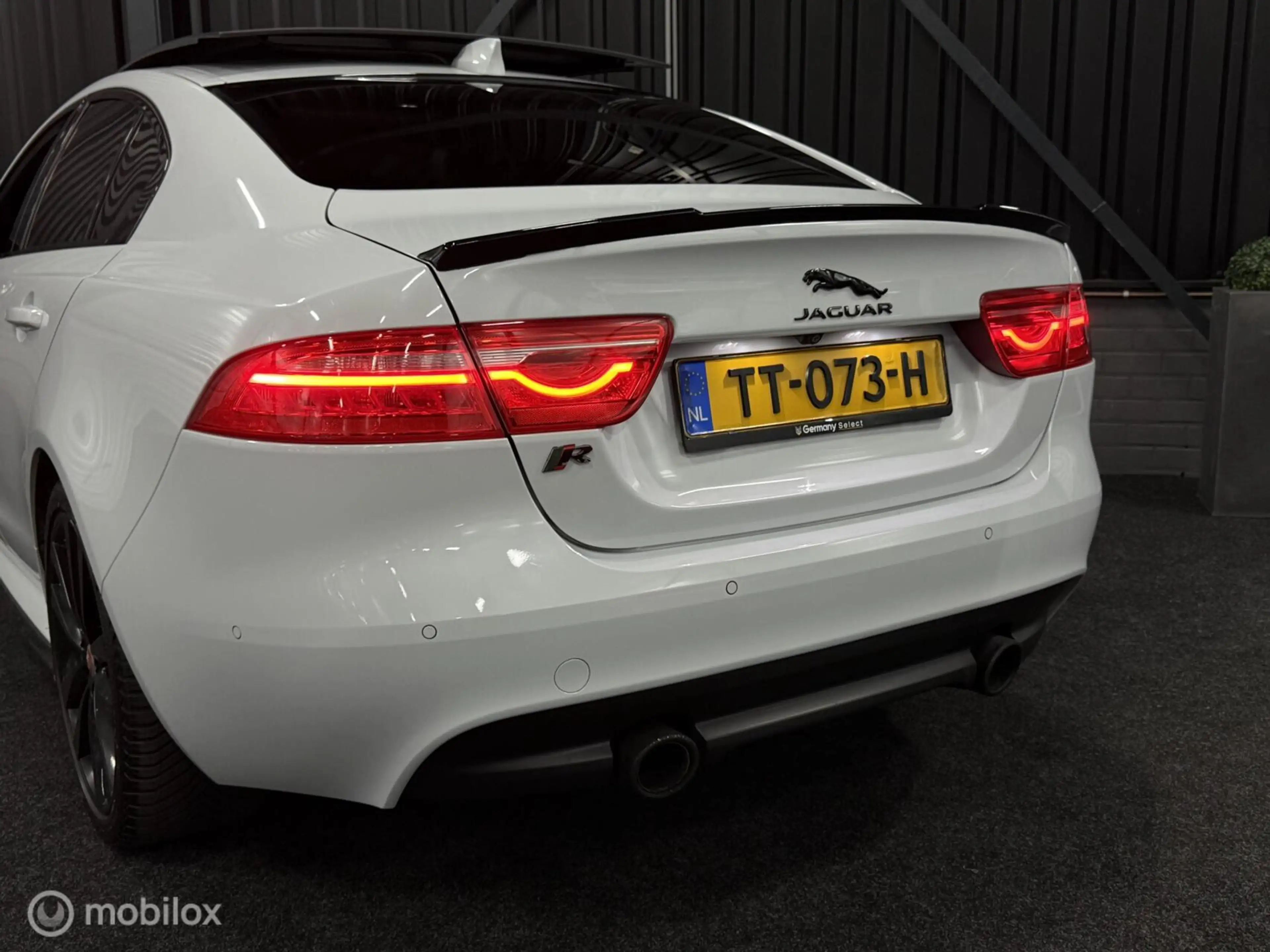 Jaguar XE P250 2.0T R-sport BOMVOL! Pano|Meridian|Carplay — photo 14