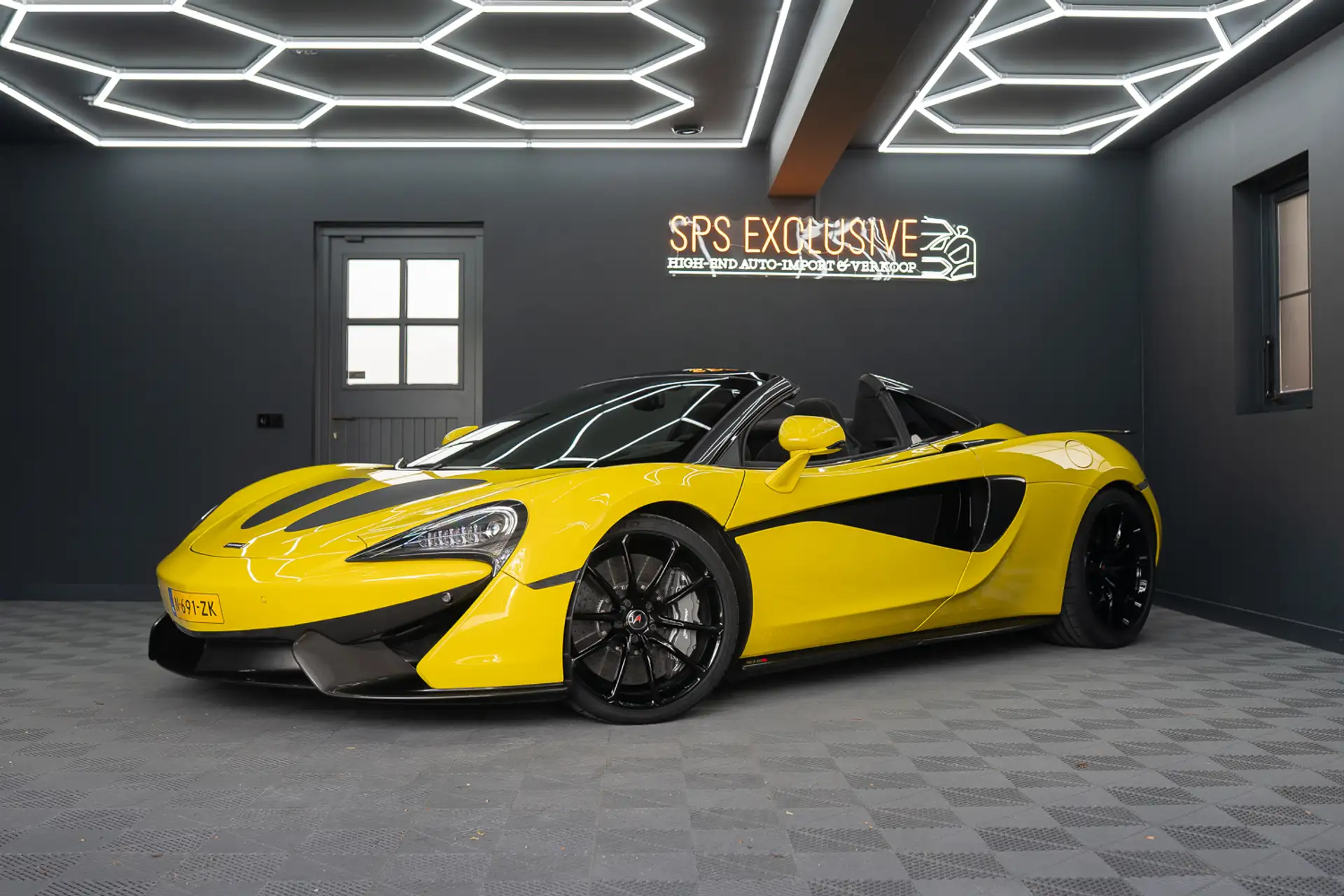 맥라렌 570S 570 Sport Spider 2018 노랑 사진 2