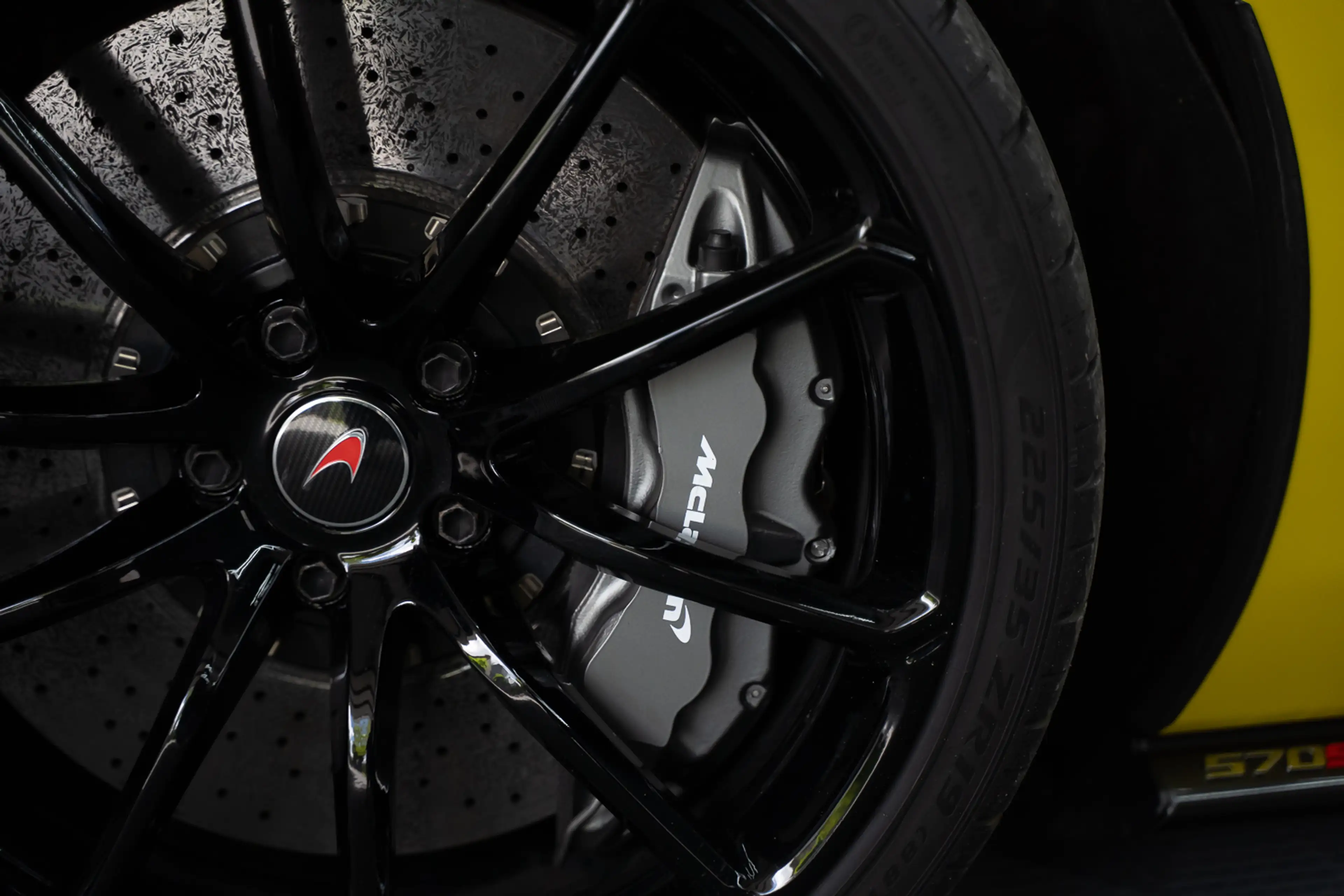 McLaren 570S Spider 570S / Lift / Keramisch / Novitec / Elite p — photo 14