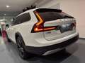 Volvo V90 Cross Country B4 (d) 197CV AWD Geatronic Business Pro Line Alb - thumbnail 4